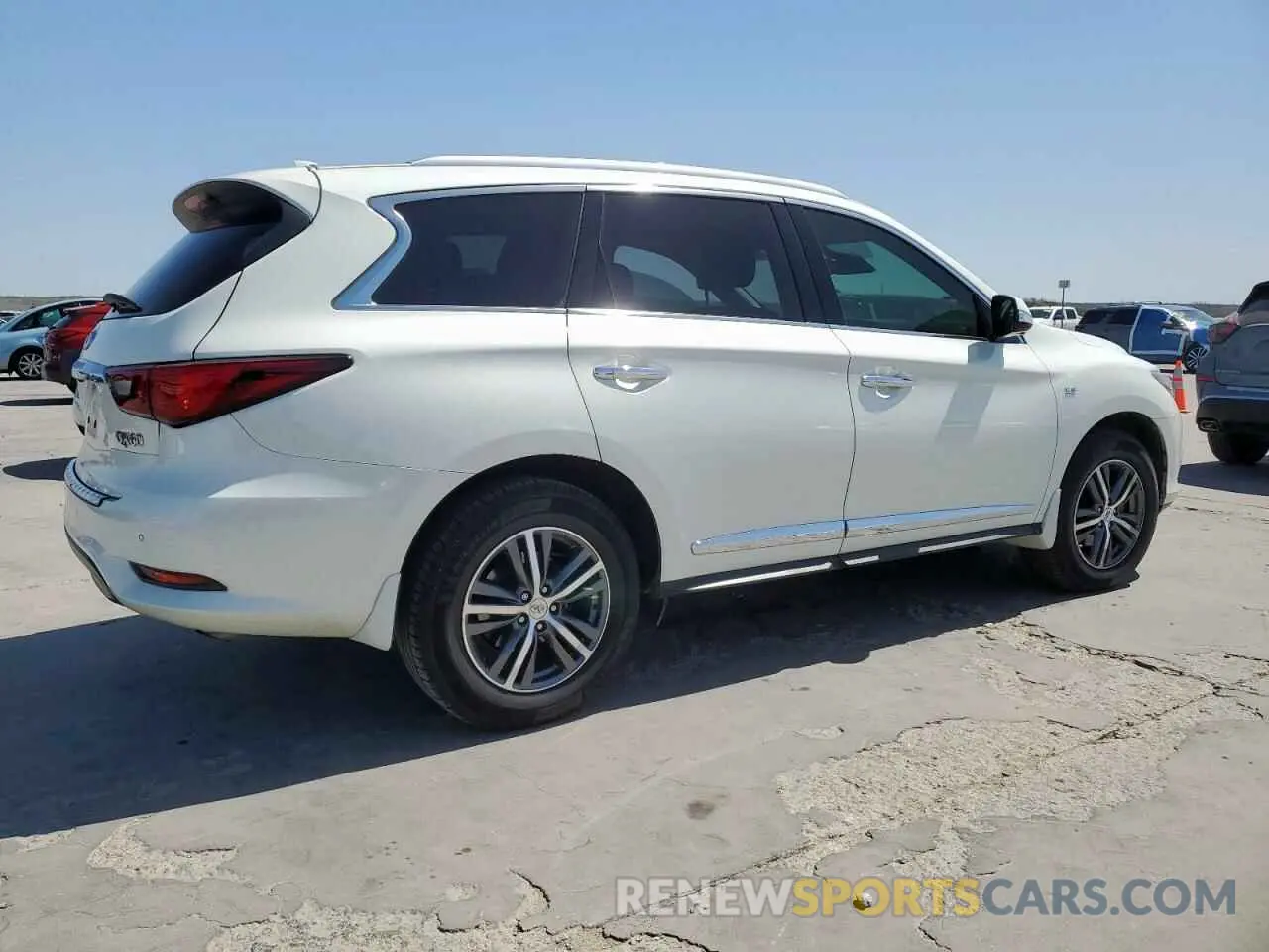 3 Photograph of a damaged car 5N1DL0MN8LC519701 INFINITI QX60 2020
