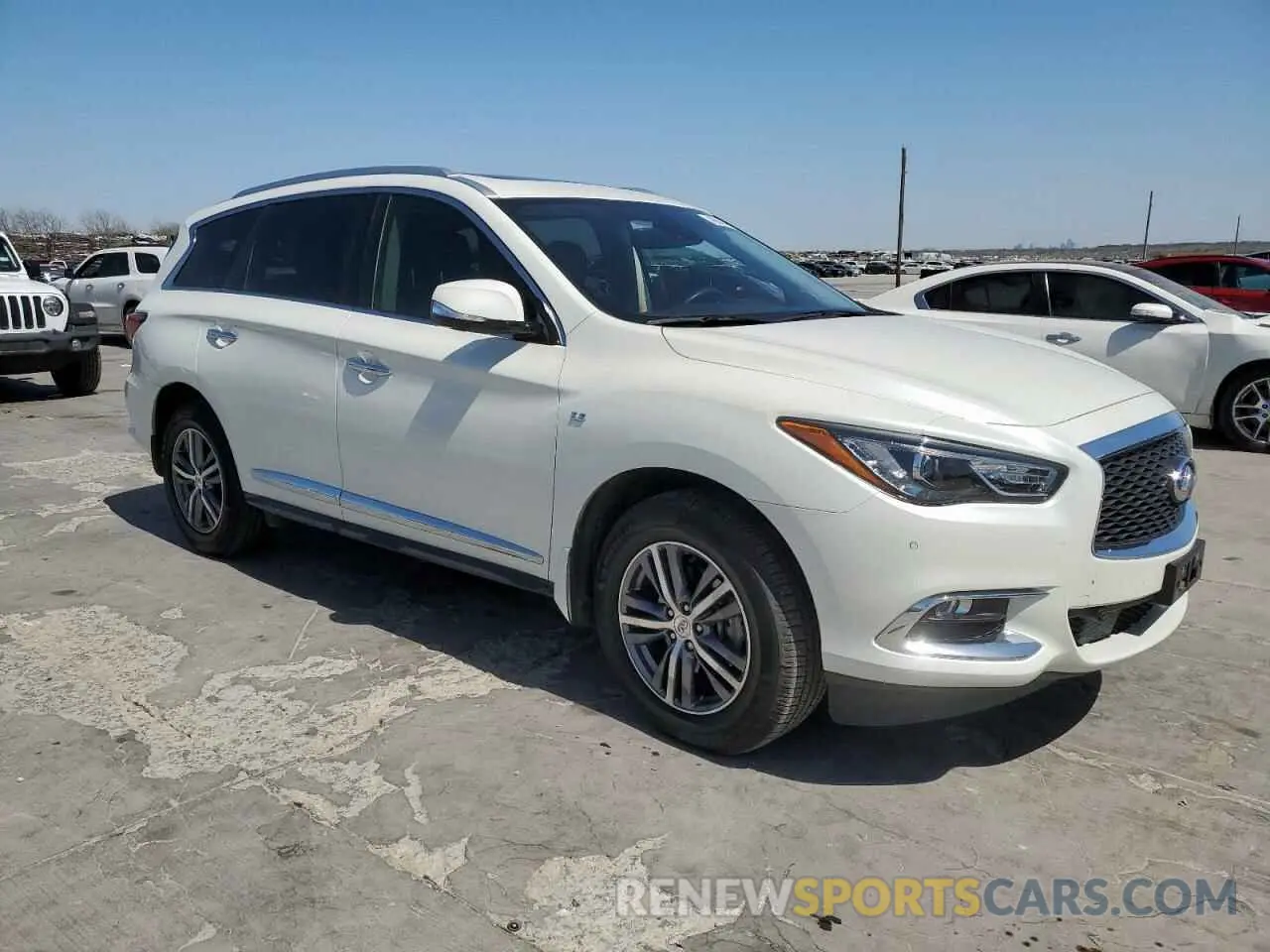 4 Photograph of a damaged car 5N1DL0MN8LC519701 INFINITI QX60 2020