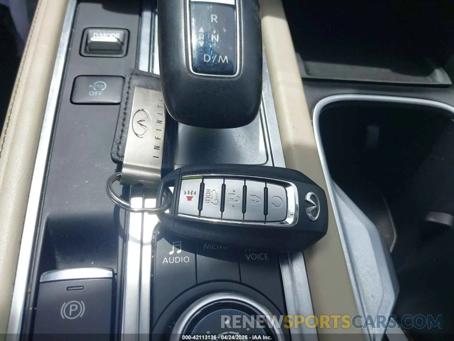 11 Photograph of a damaged car 5N1DL1GS7NC342925 INFINITI QX60 2022