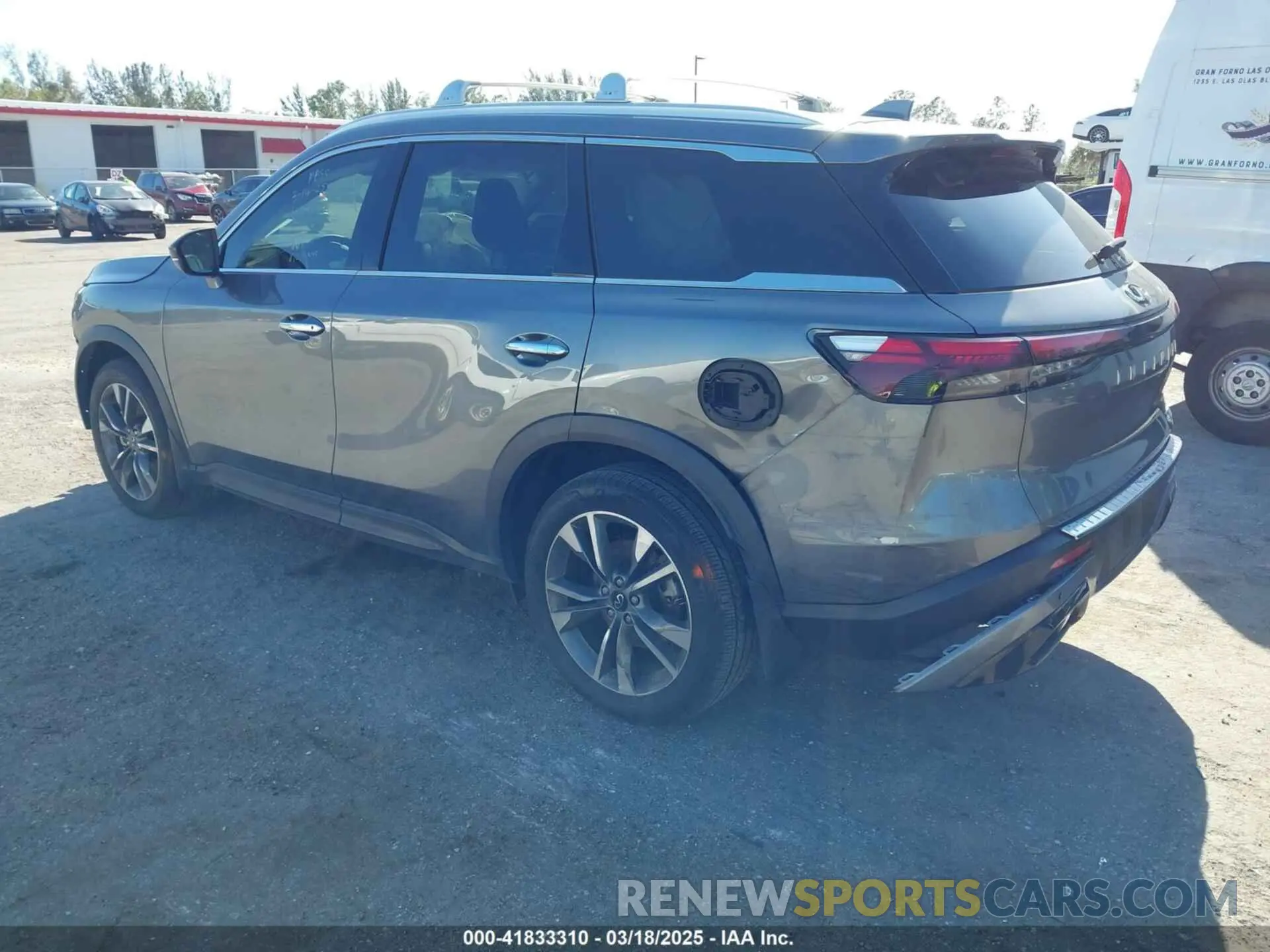 3 Photograph of a damaged car 5N1DL1FR1PC364789 INFINITI QX60 2023