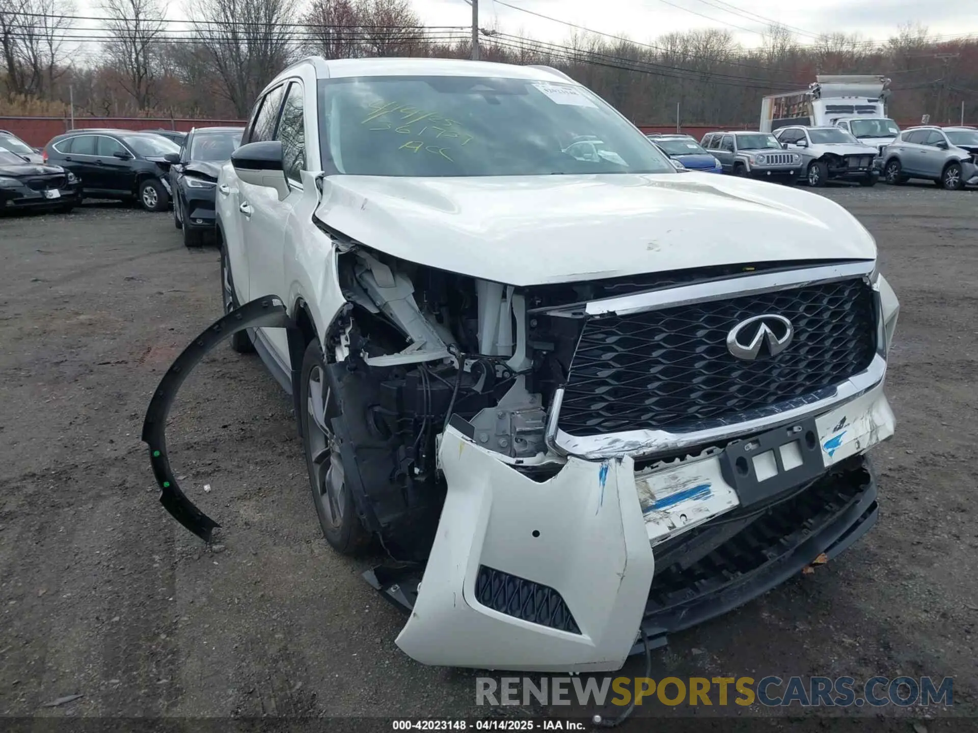 17 Photograph of a damaged car 5N1DL1FS1PC351883 INFINITI QX60 2023