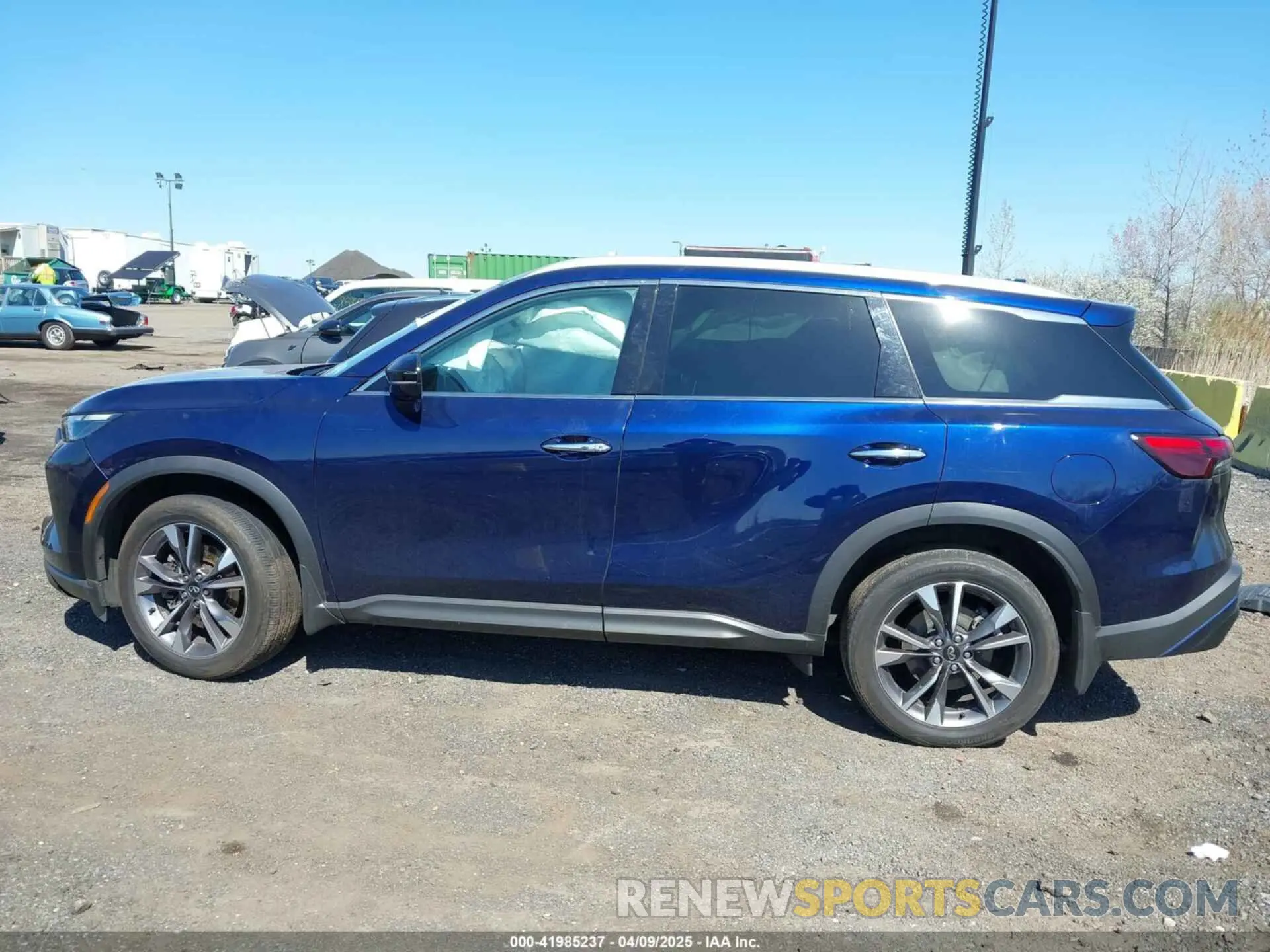 14 Photograph of a damaged car 5N1DL1FS3PC358124 INFINITI QX60 2023