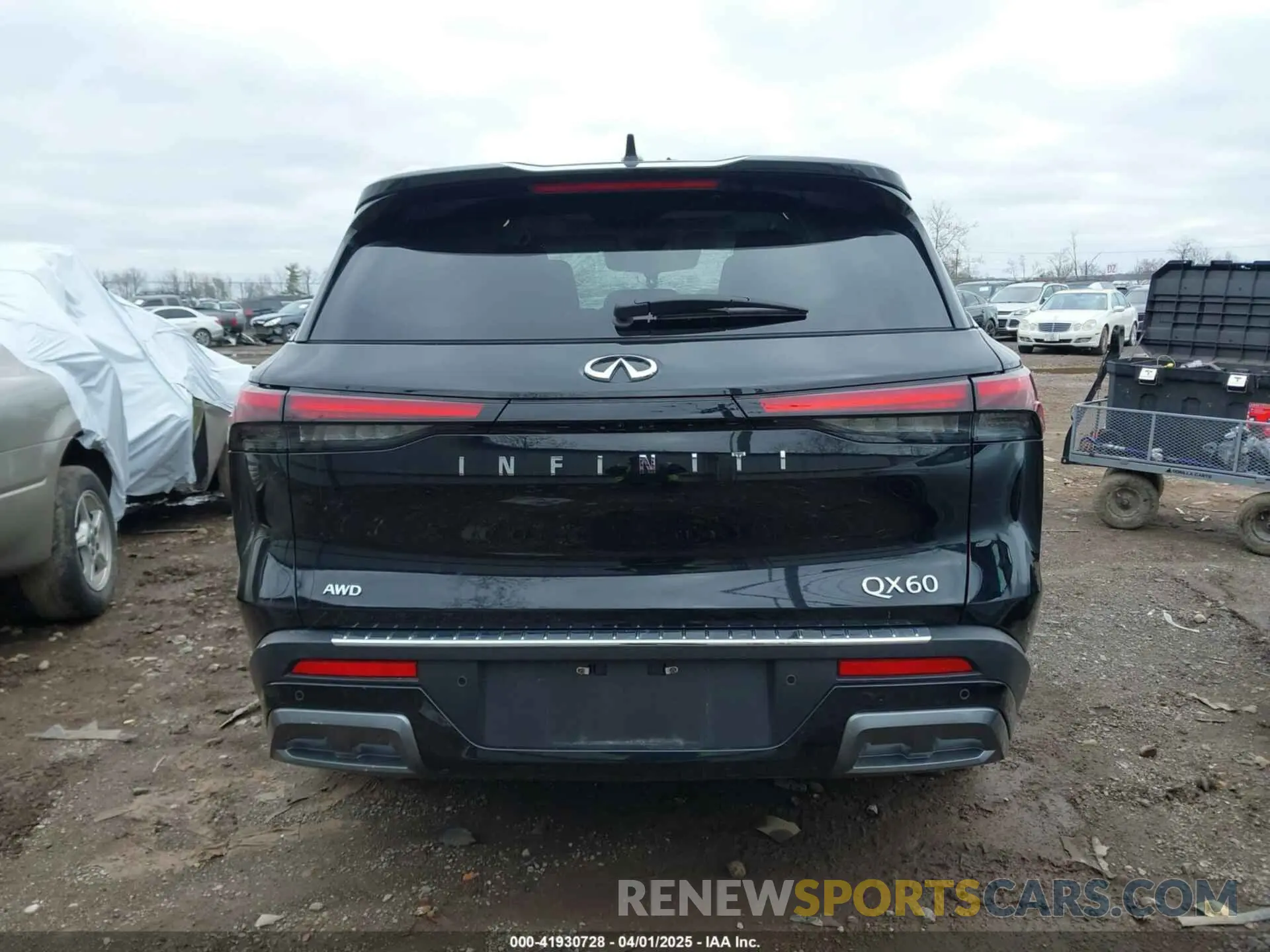 17 Photograph of a damaged car 5N1DL1GS3PC361913 INFINITI QX60 2023