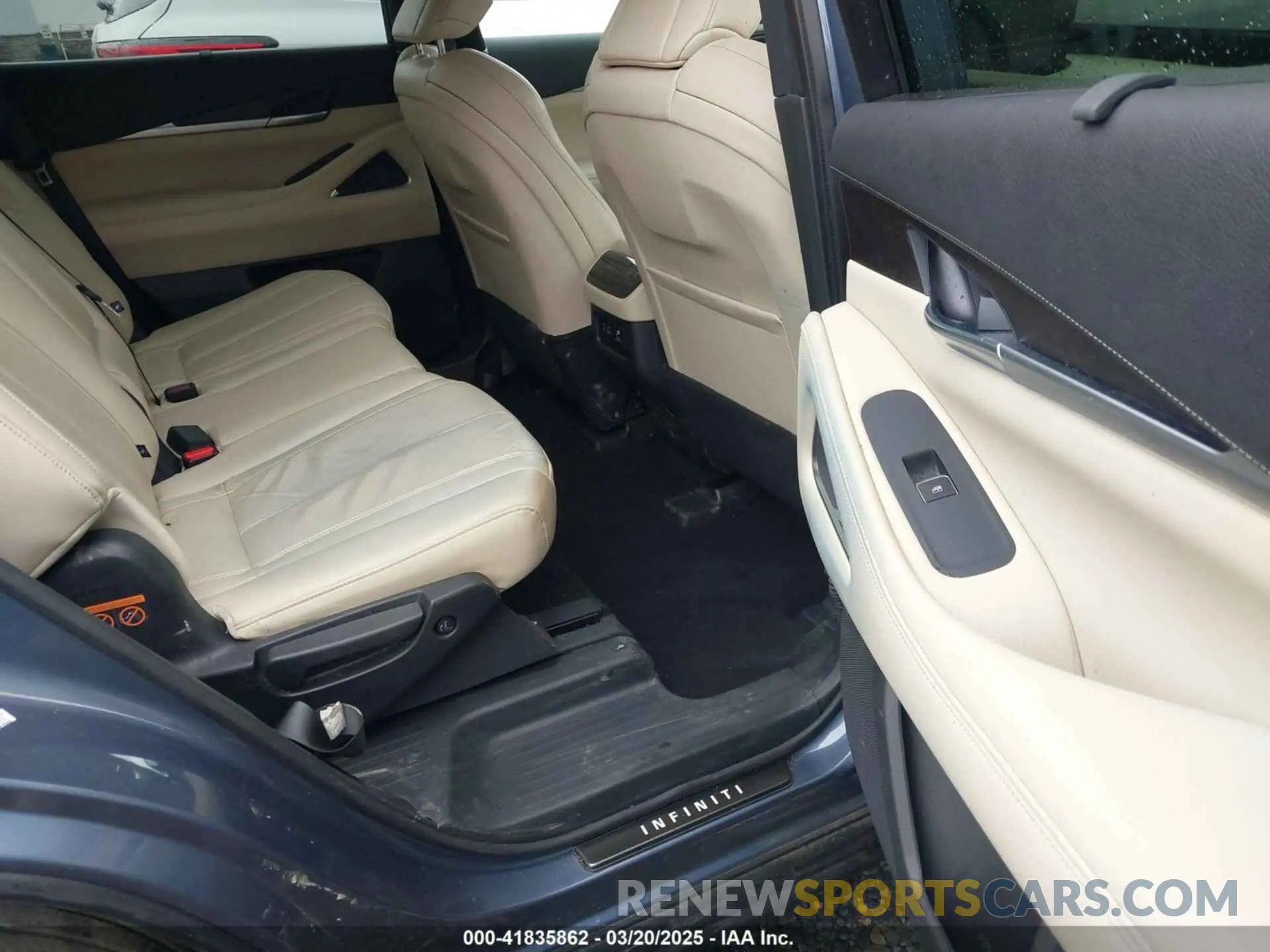8 Photograph of a damaged car 5N1DL1GS8PC375760 INFINITI QX60 2023