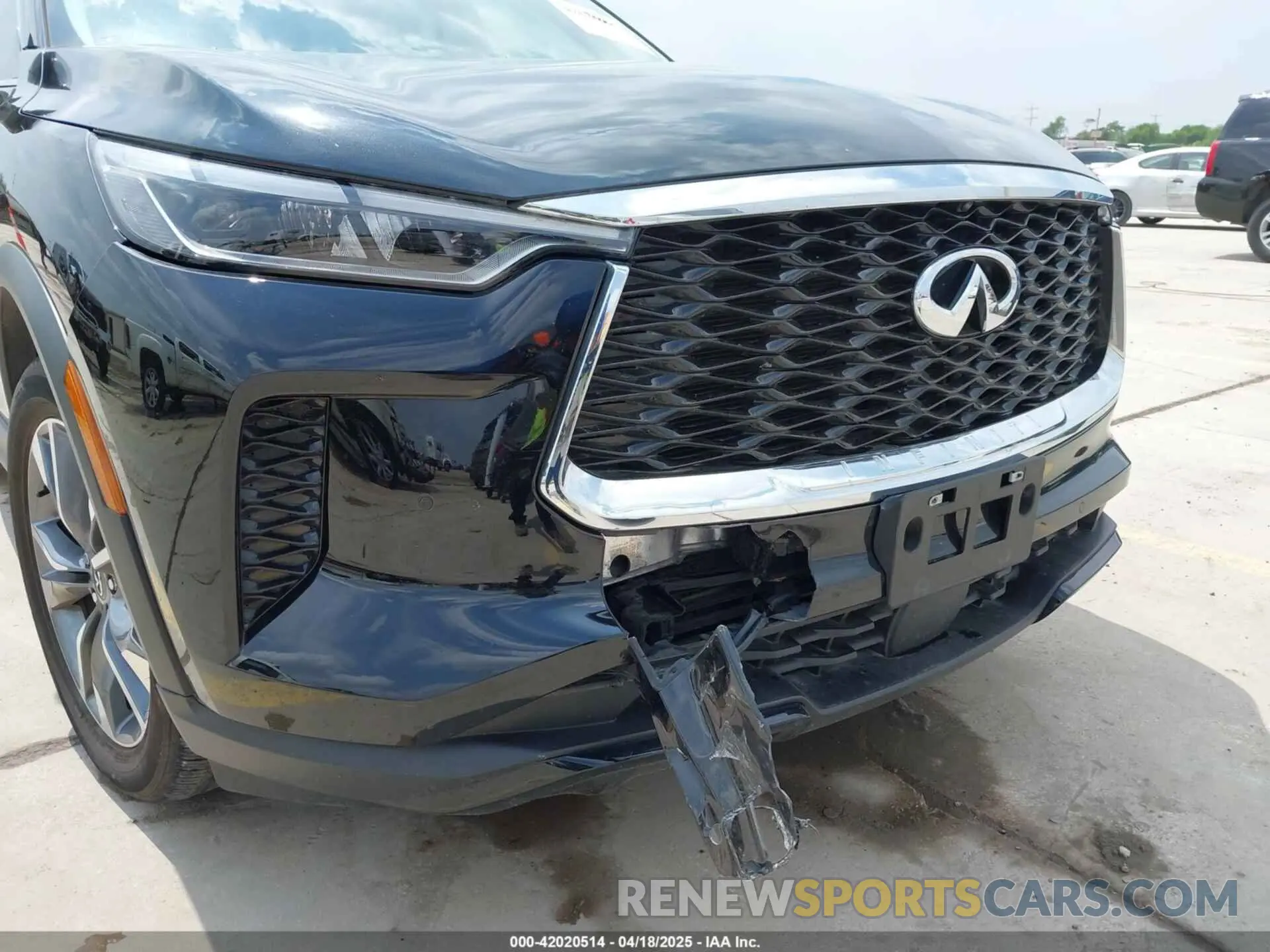 19 Photograph of a damaged car 5N1DL1FS8RC339717 INFINITI QX60 2024