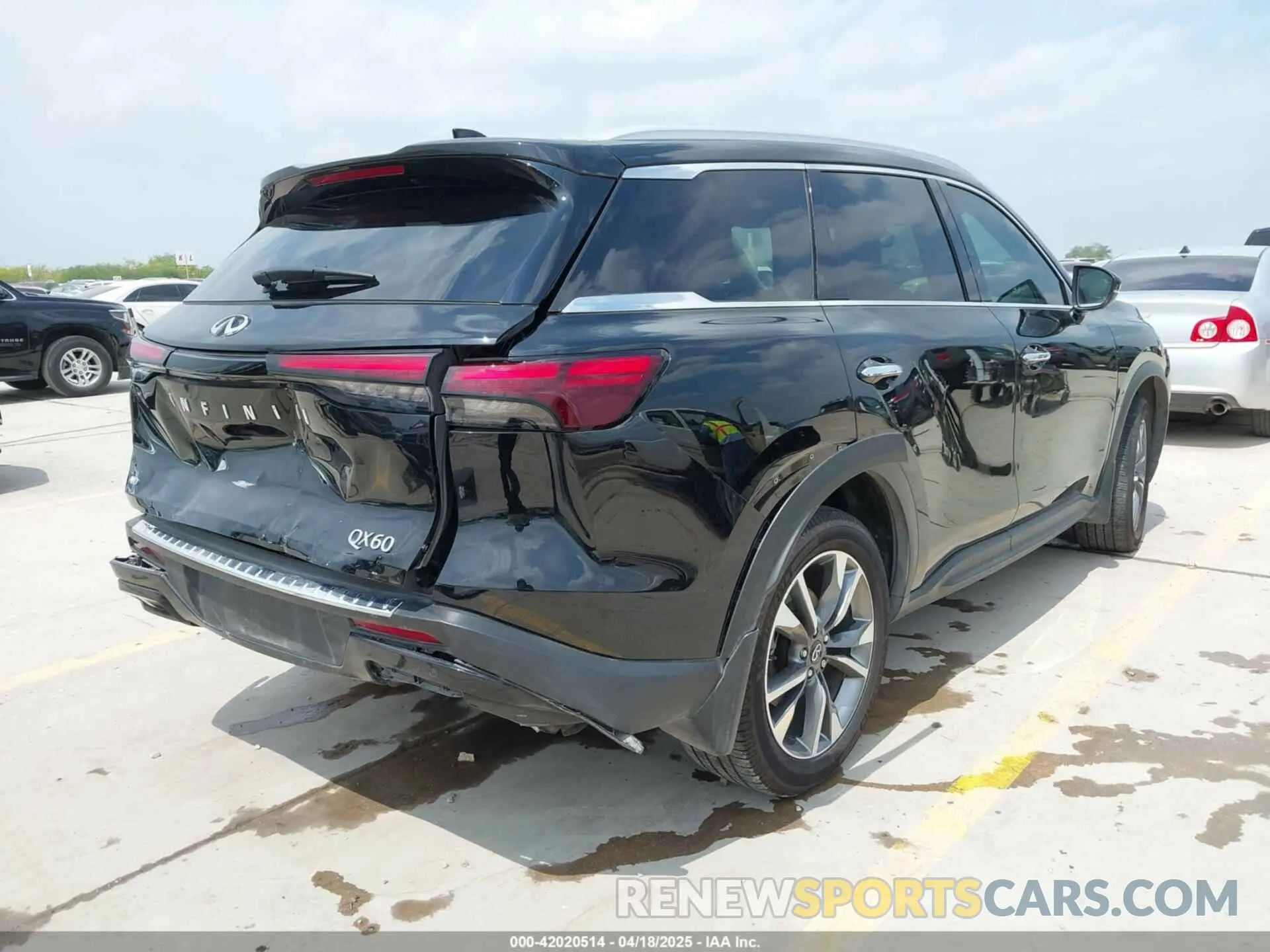 4 Photograph of a damaged car 5N1DL1FS8RC339717 INFINITI QX60 2024