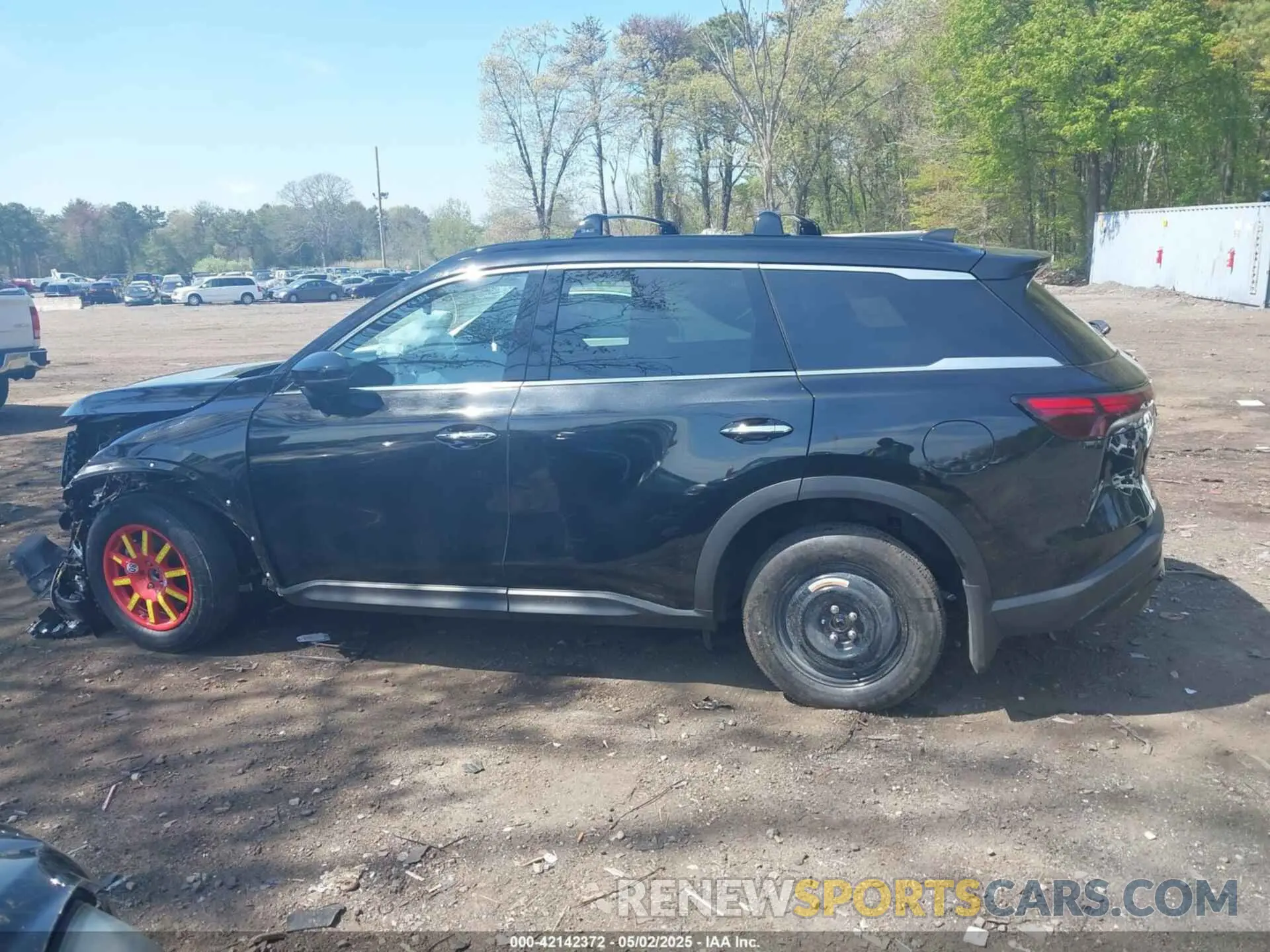 14 Photograph of a damaged car 5N1AL1FS8SC351486 INFINITI QX60 2025