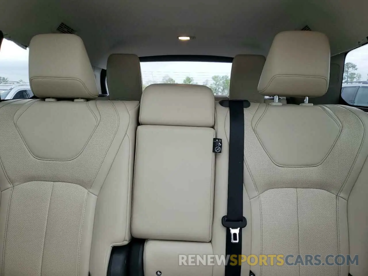 10 Photograph of a damaged car 5N1DL1ER9PC375850 INFINITI QX60 PURE 2023