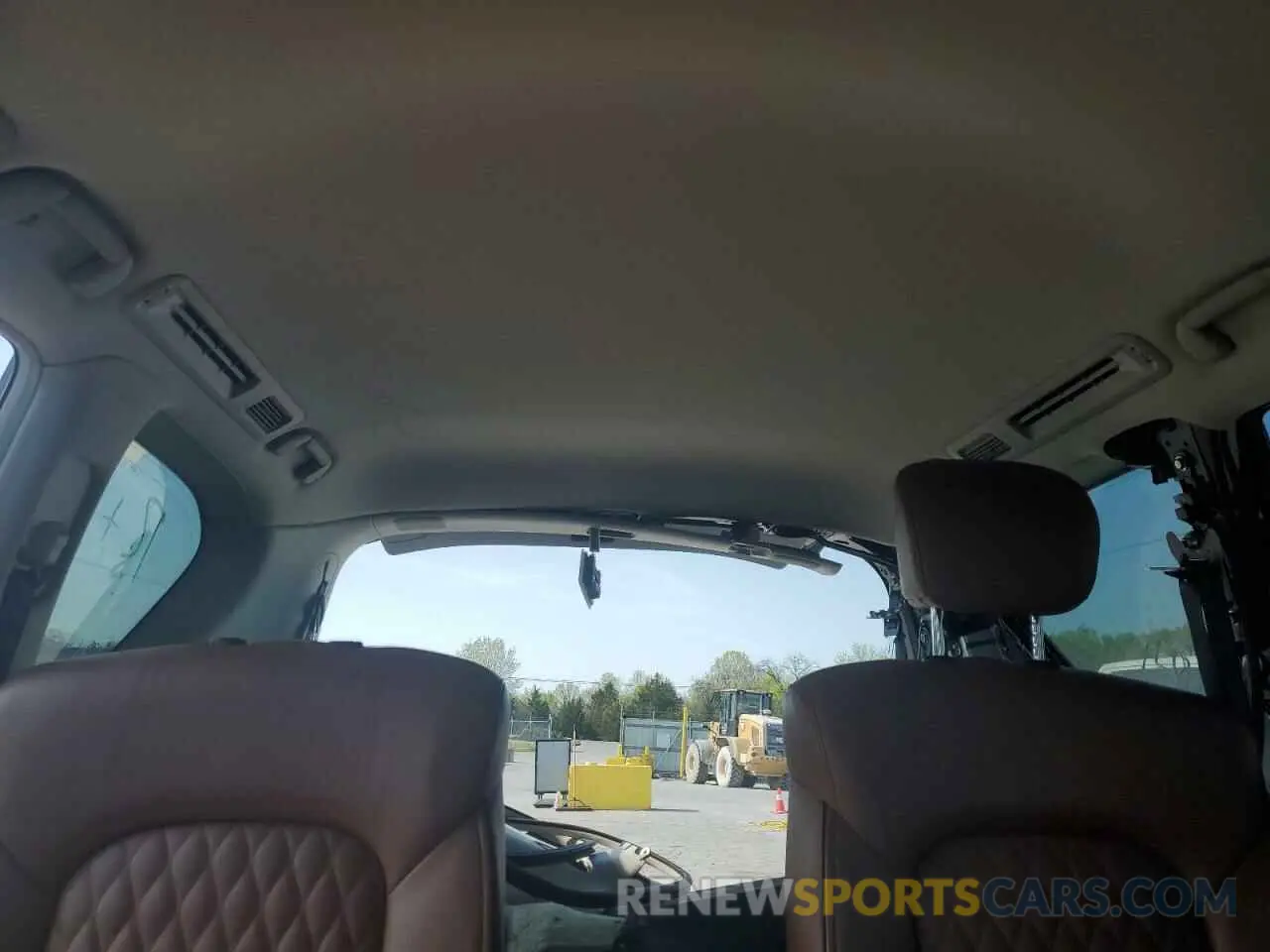 10 Photograph of a damaged car JN8AZ2NE4K9237538 INFINITI QX80 2019