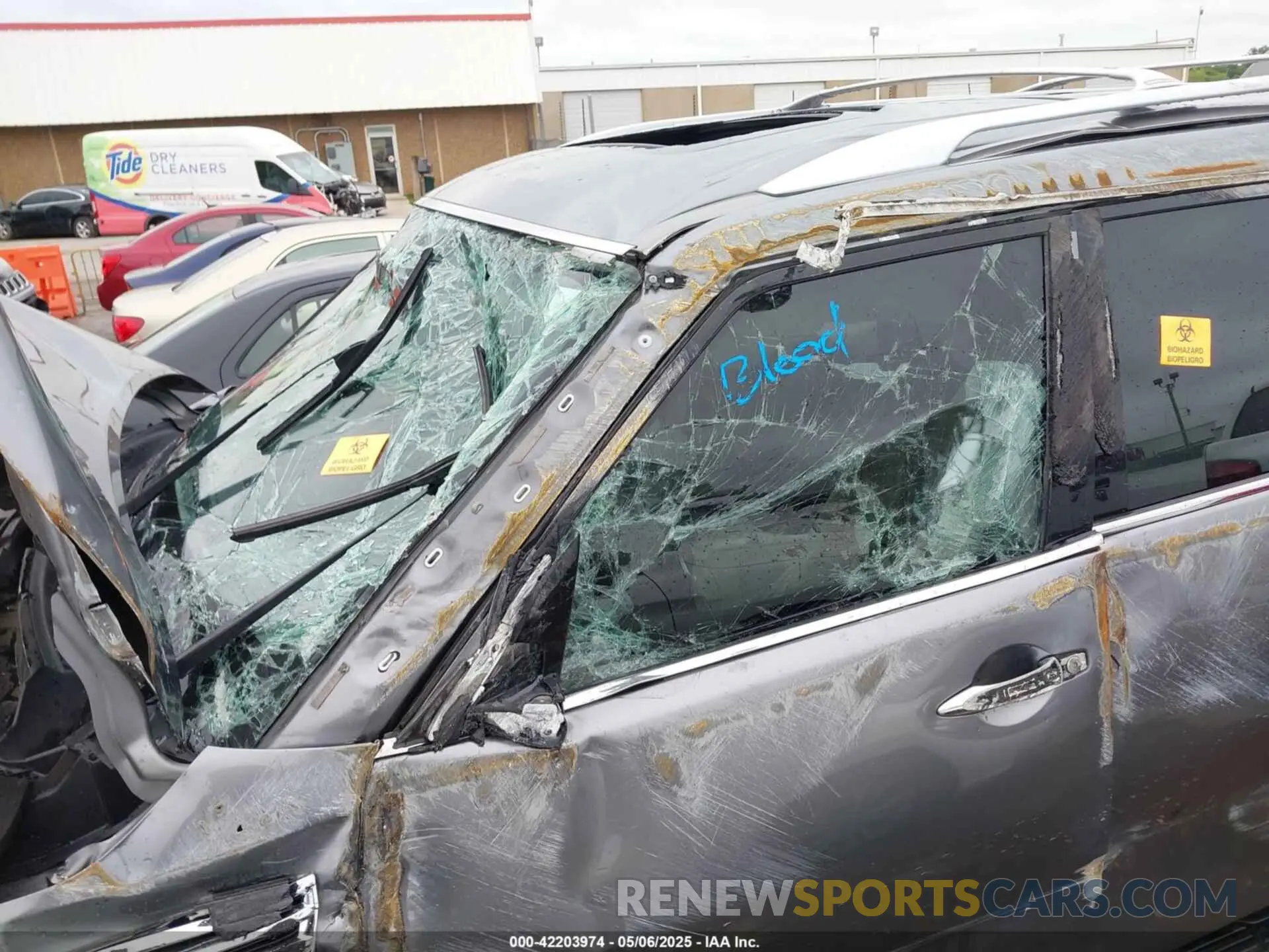 6 Photograph of a damaged car JN8AZ2NE9K9231220 INFINITI QX80 2019