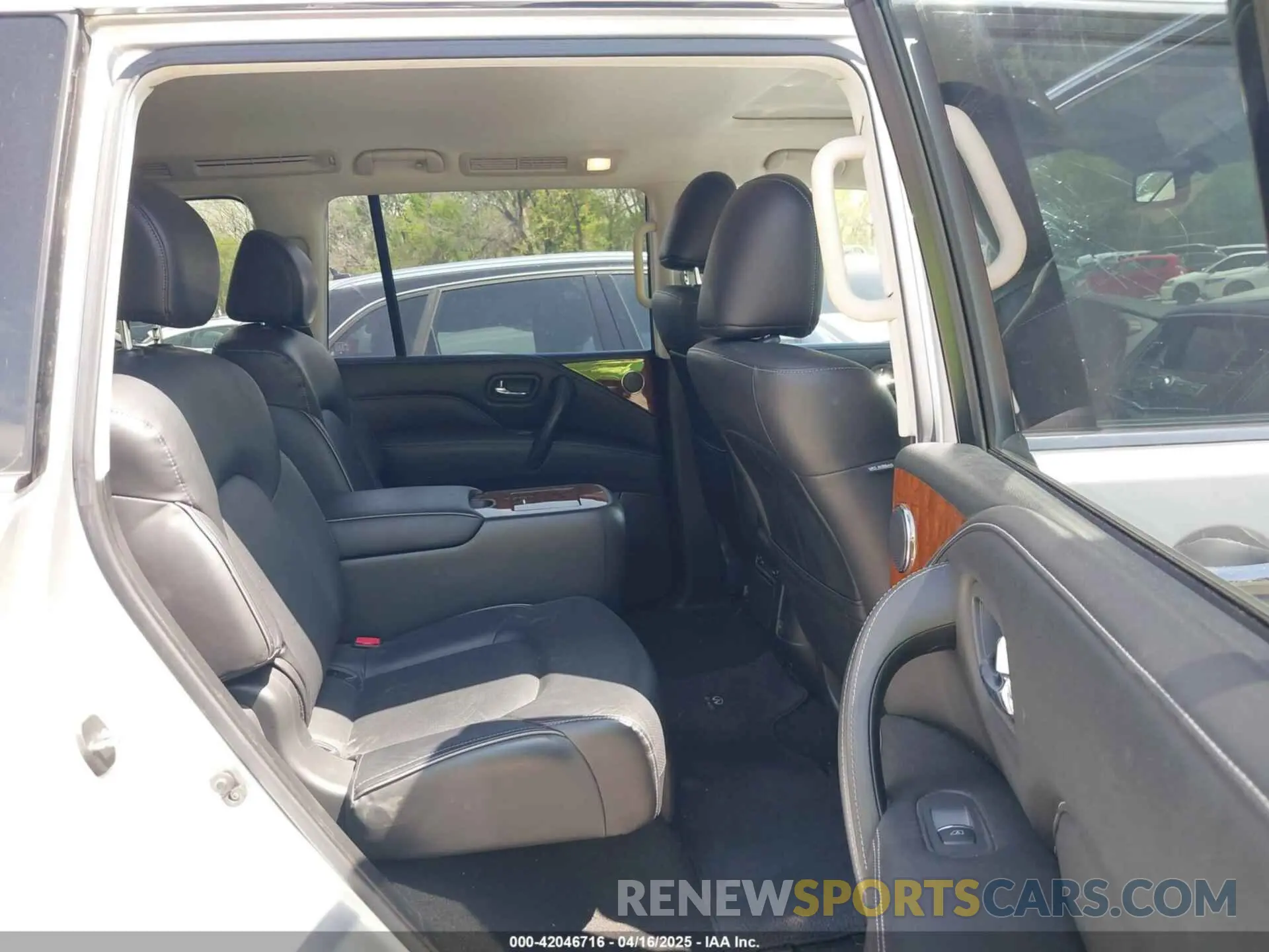 8 Photograph of a damaged car JN8AZ2NEXK9232098 INFINITI QX80 2019