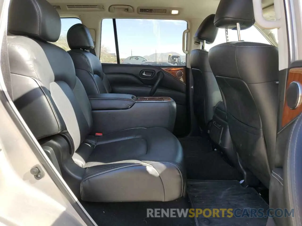 11 Фотография поврежденного автомобиля JN8AZ2NEXK9238080 INFINITI QX80 2019