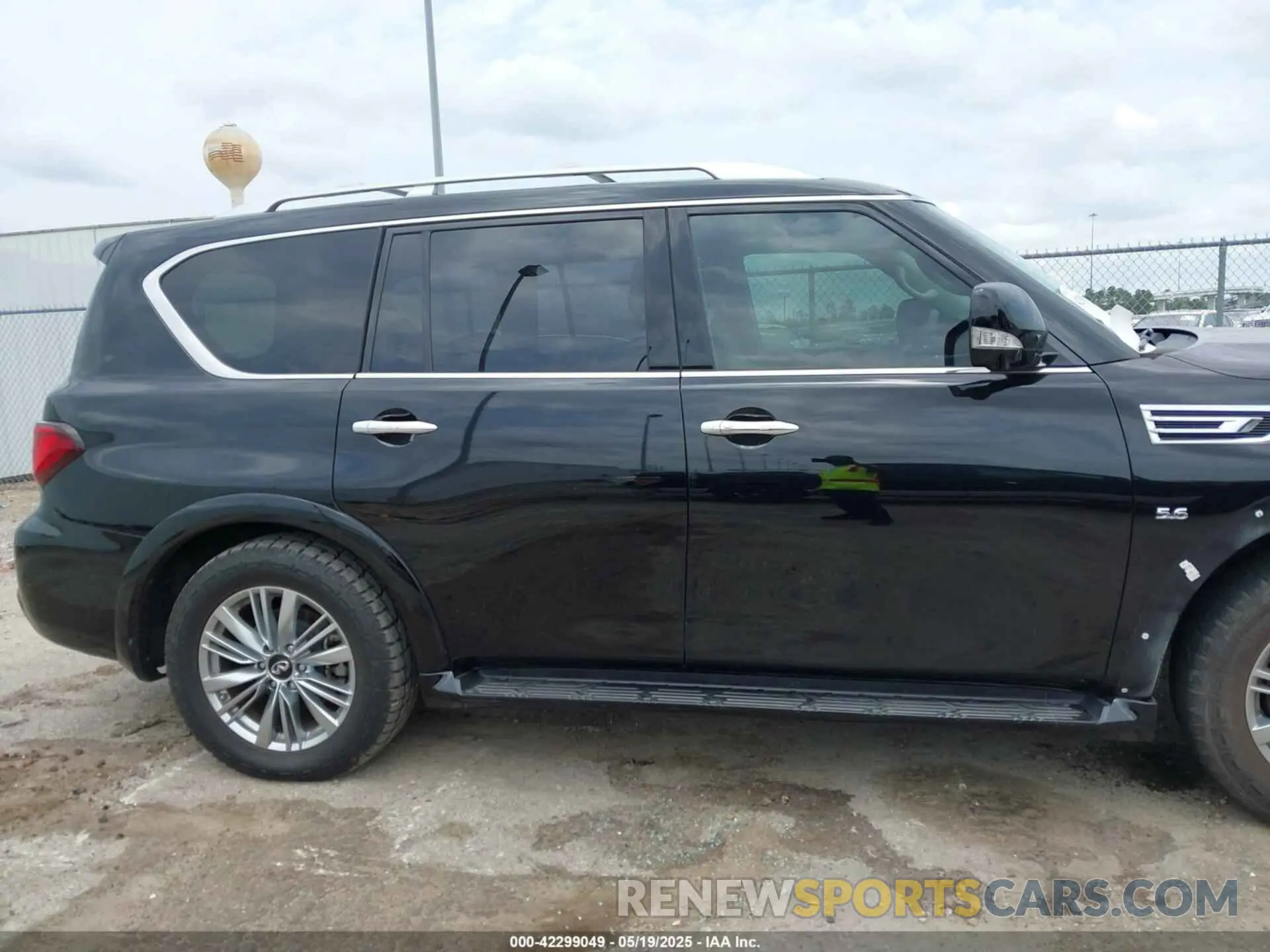14 Фотография поврежденного автомобиля JN8AZ2NF0K9683582 INFINITI QX80 2019