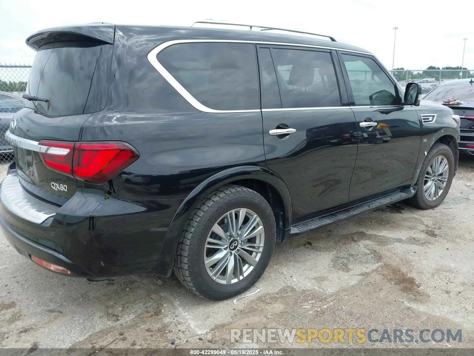 4 Фотография поврежденного автомобиля JN8AZ2NF0K9683582 INFINITI QX80 2019