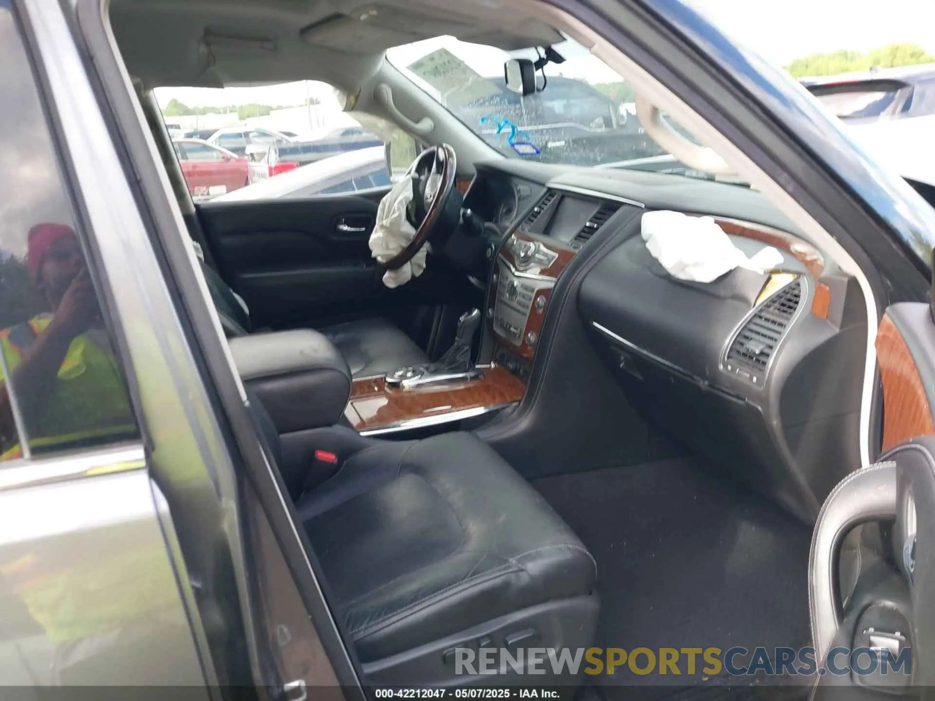 5 Фотография поврежденного автомобиля JN8AZ2NF2K9684426 INFINITI QX80 2019