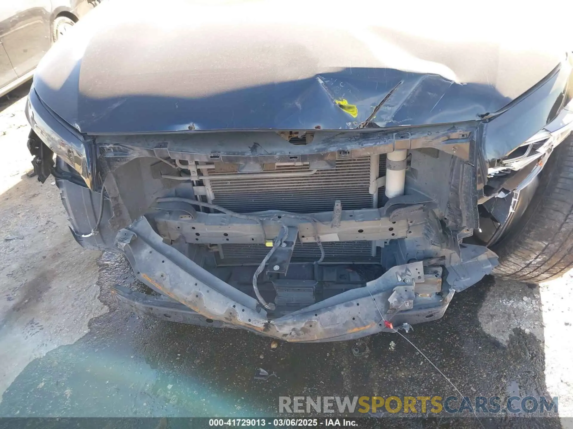 12 Photograph of a damaged car JN8AZ2NF5K9689409 INFINITI QX80 2019