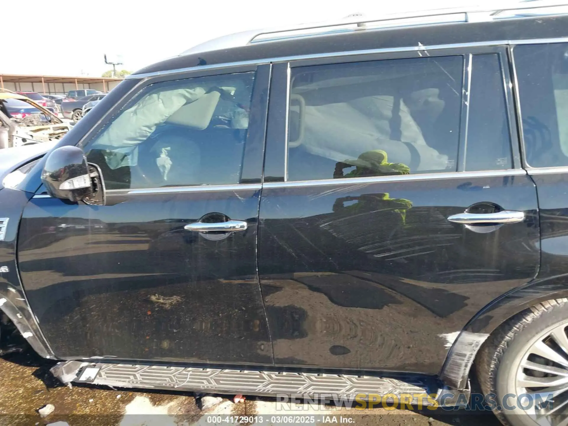 14 Photograph of a damaged car JN8AZ2NF5K9689409 INFINITI QX80 2019