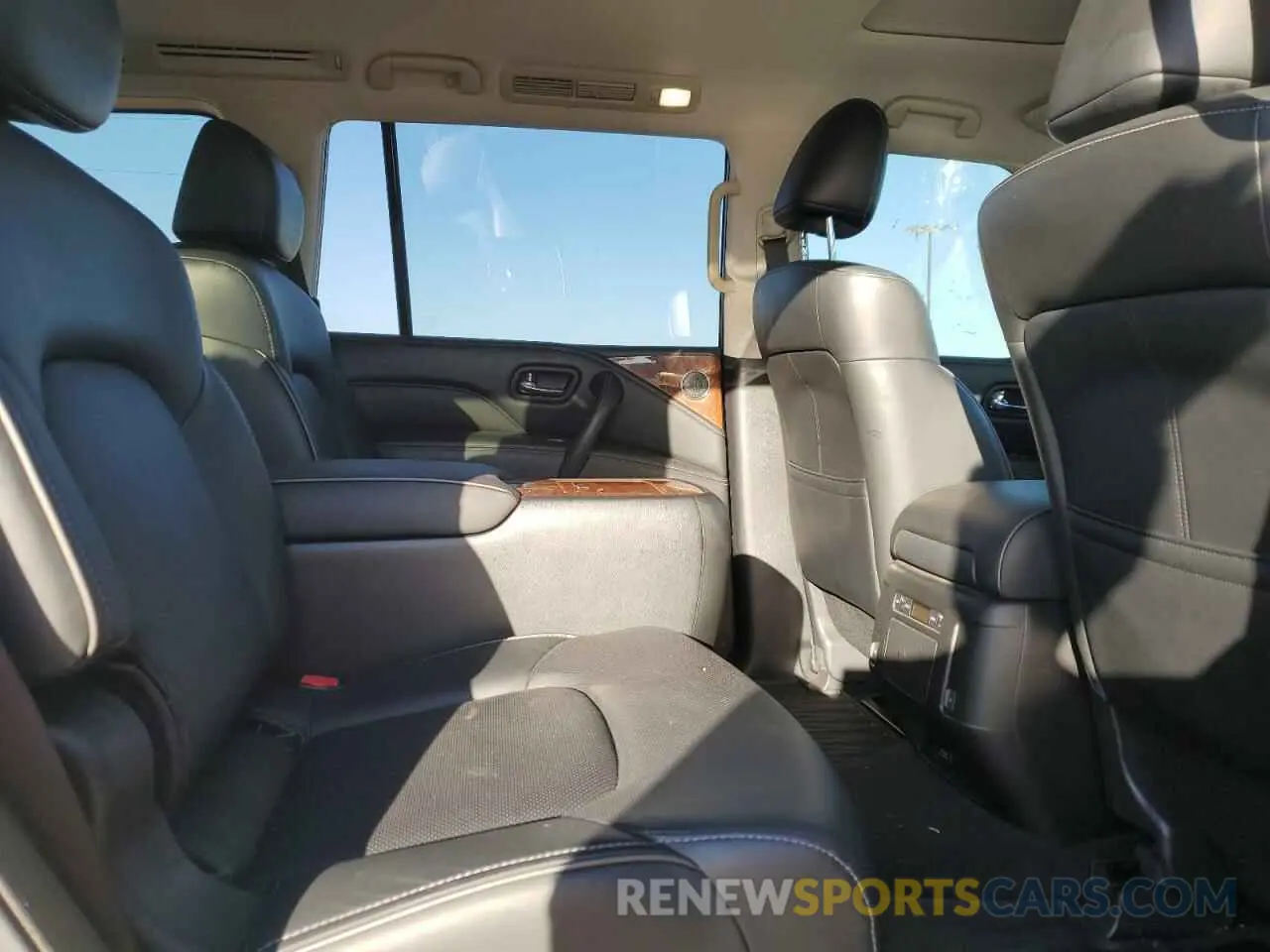 11 Фотография поврежденного автомобиля JN8AZ2NF9K9684004 INFINITI QX80 2019