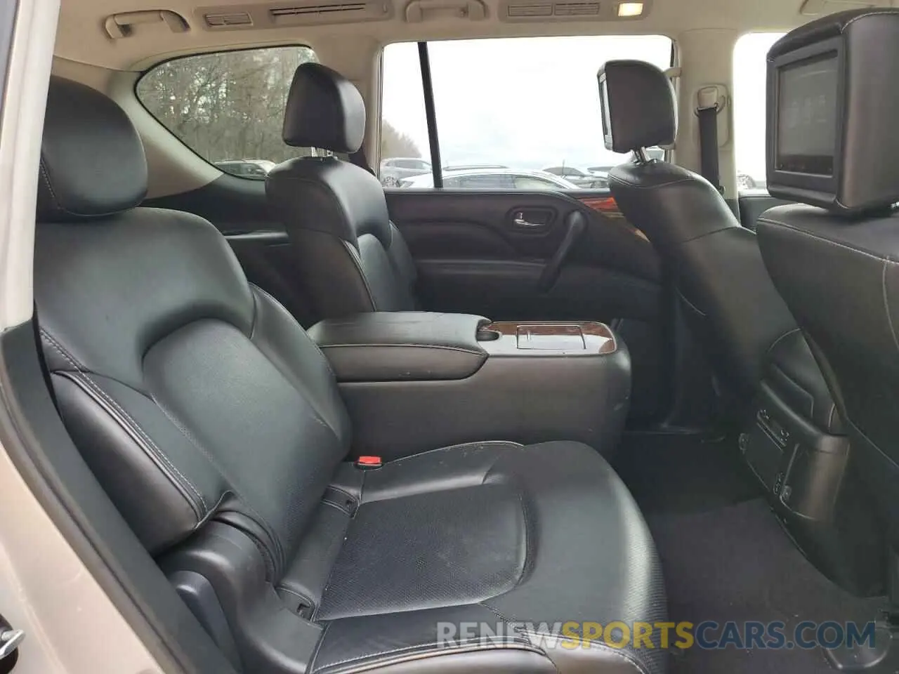 11 Фотография поврежденного автомобиля JN8AZ2NFXK9684139 INFINITI QX80 2019