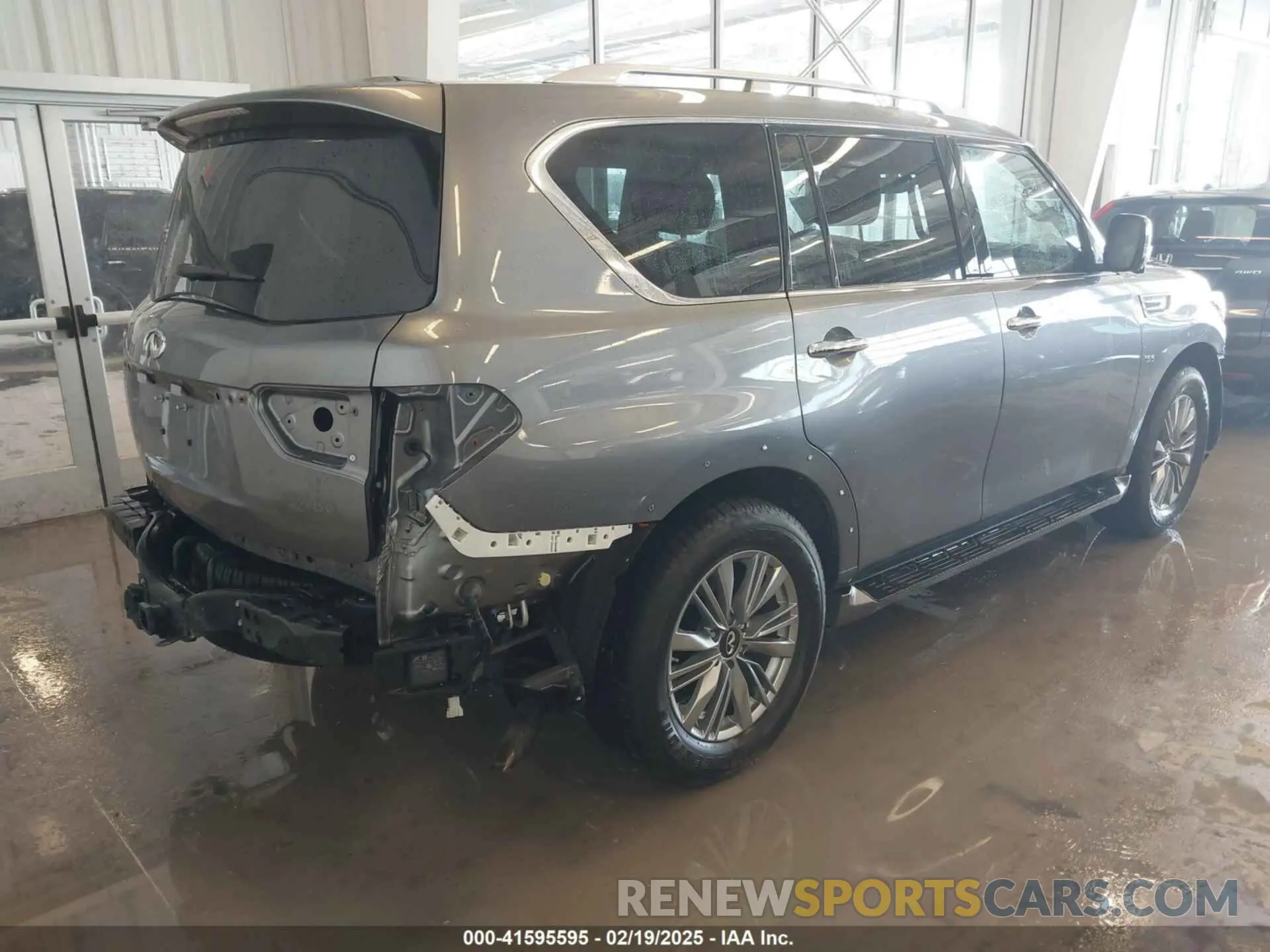 4 Фотография поврежденного автомобиля JN8AZ2NF6L9704002 INFINITI QX80 2020
