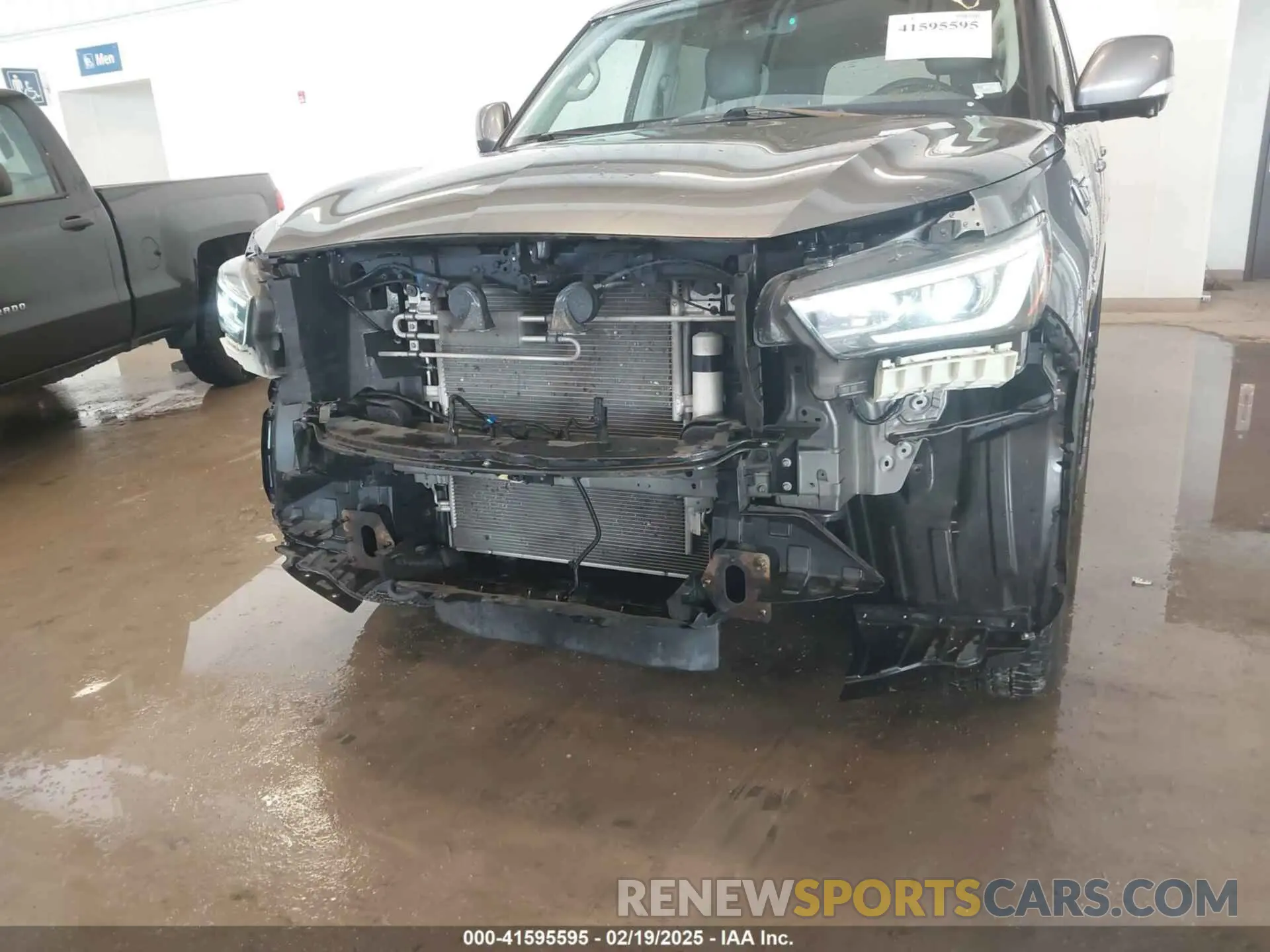 6 Фотография поврежденного автомобиля JN8AZ2NF6L9704002 INFINITI QX80 2020