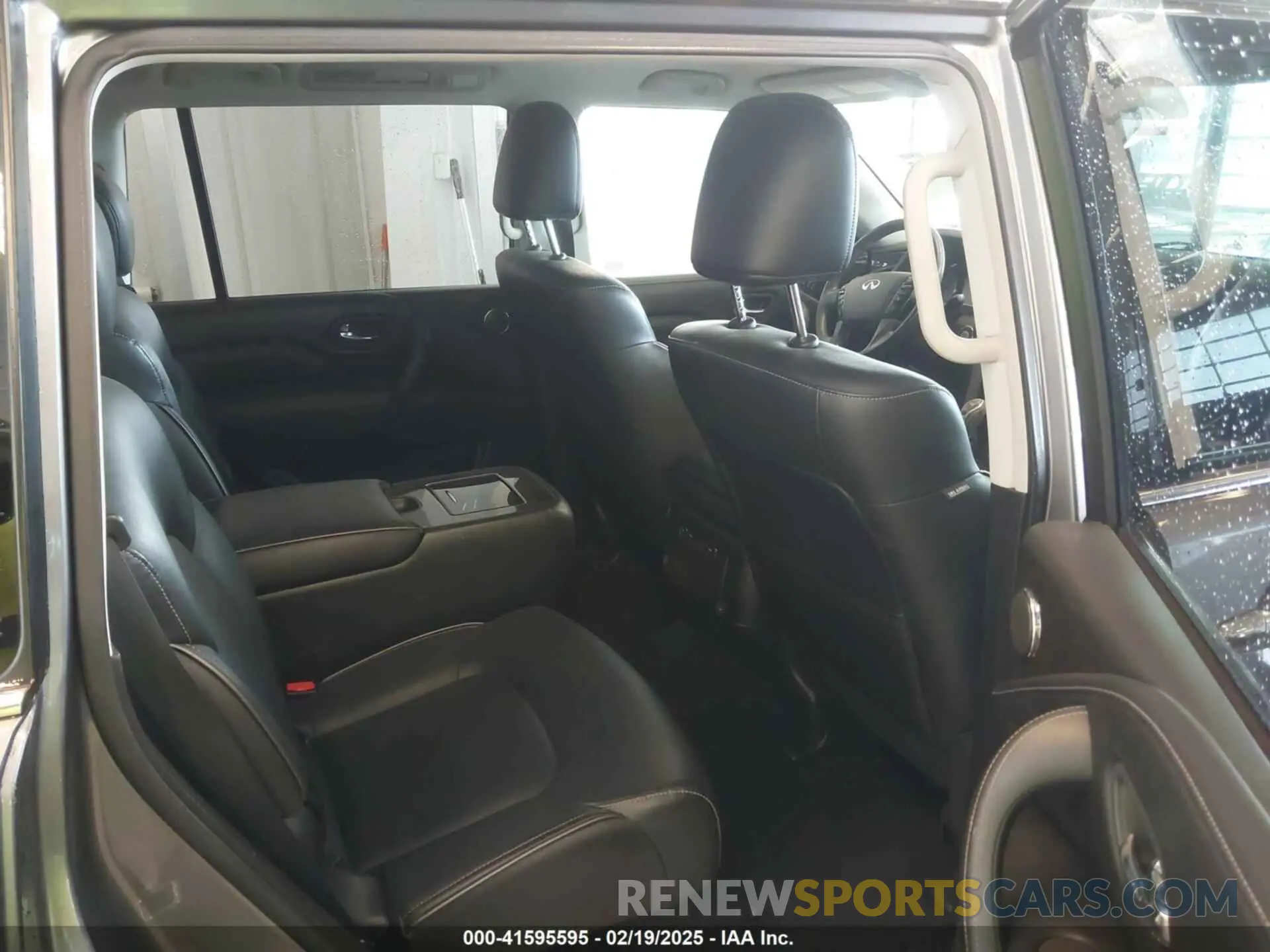 8 Фотография поврежденного автомобиля JN8AZ2NF6L9704002 INFINITI QX80 2020