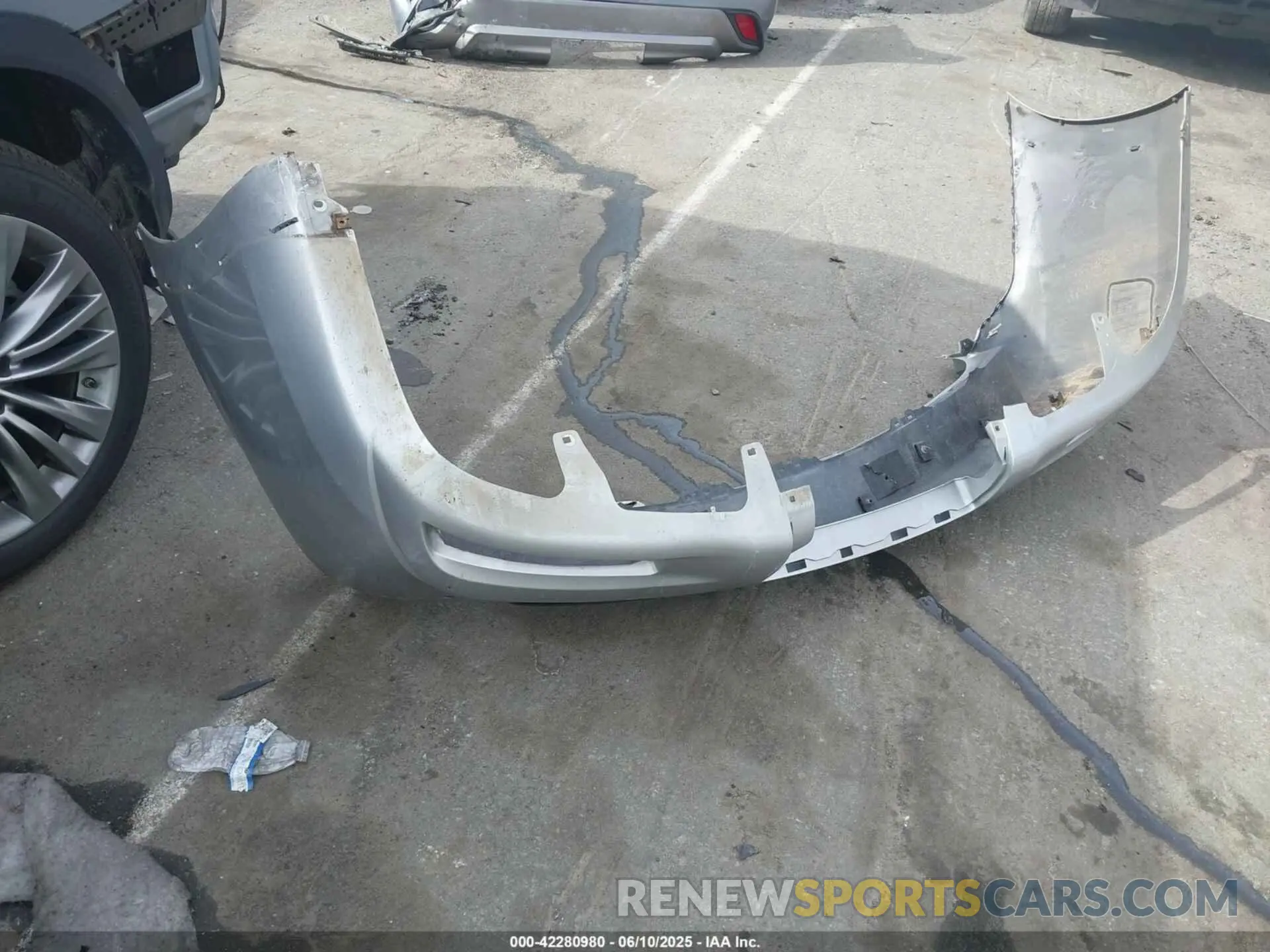 12 Photograph of a damaged car JN8AZ2AF2M9719720 INFINITI QX80 2021