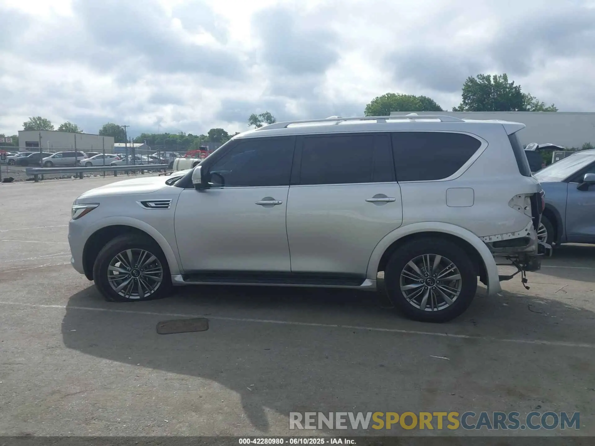 15 Photograph of a damaged car JN8AZ2AF2M9719720 INFINITI QX80 2021