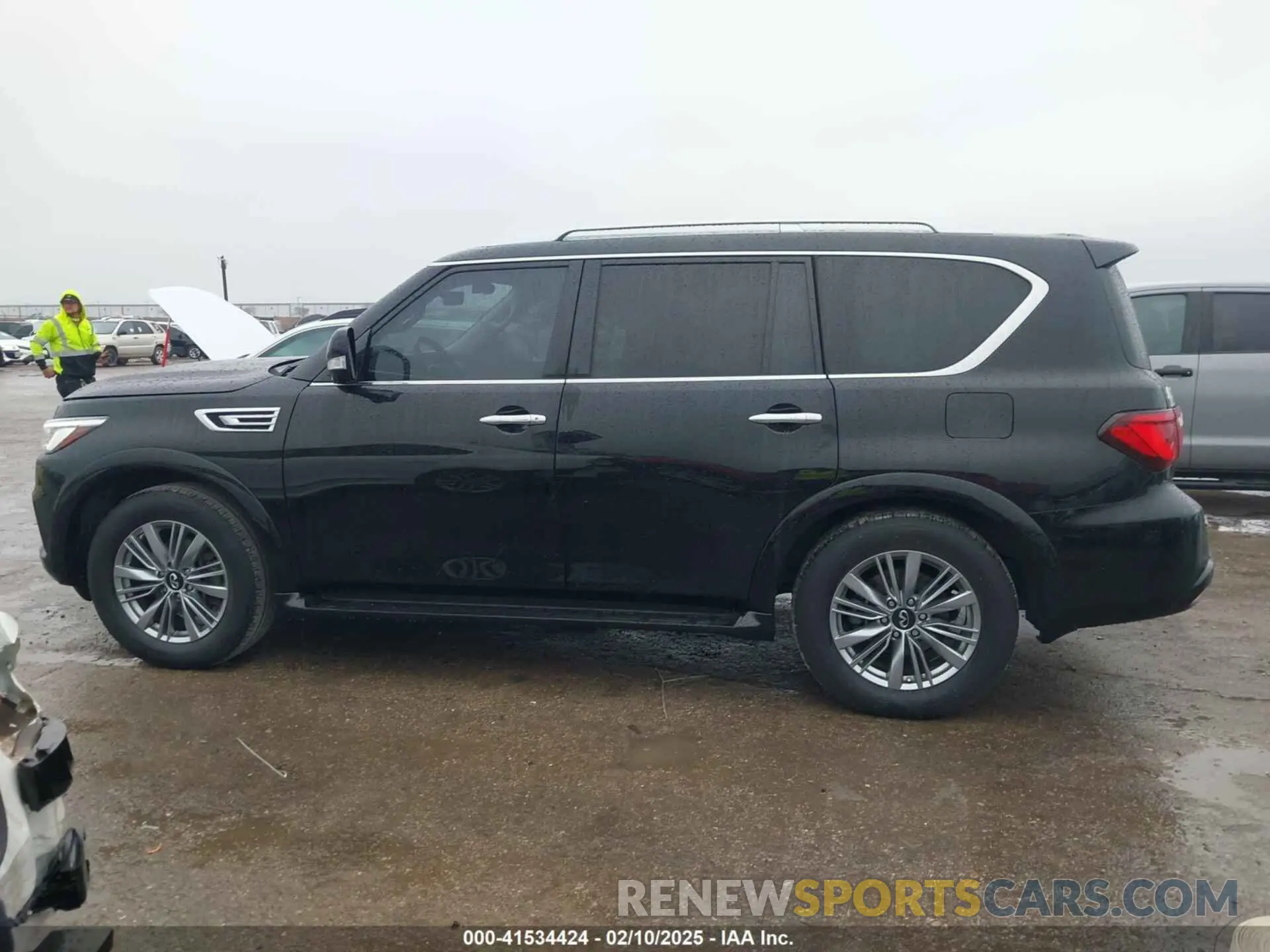 14 Фотография поврежденного автомобиля JN8AZ2AF3M9719743 INFINITI QX80 2021
