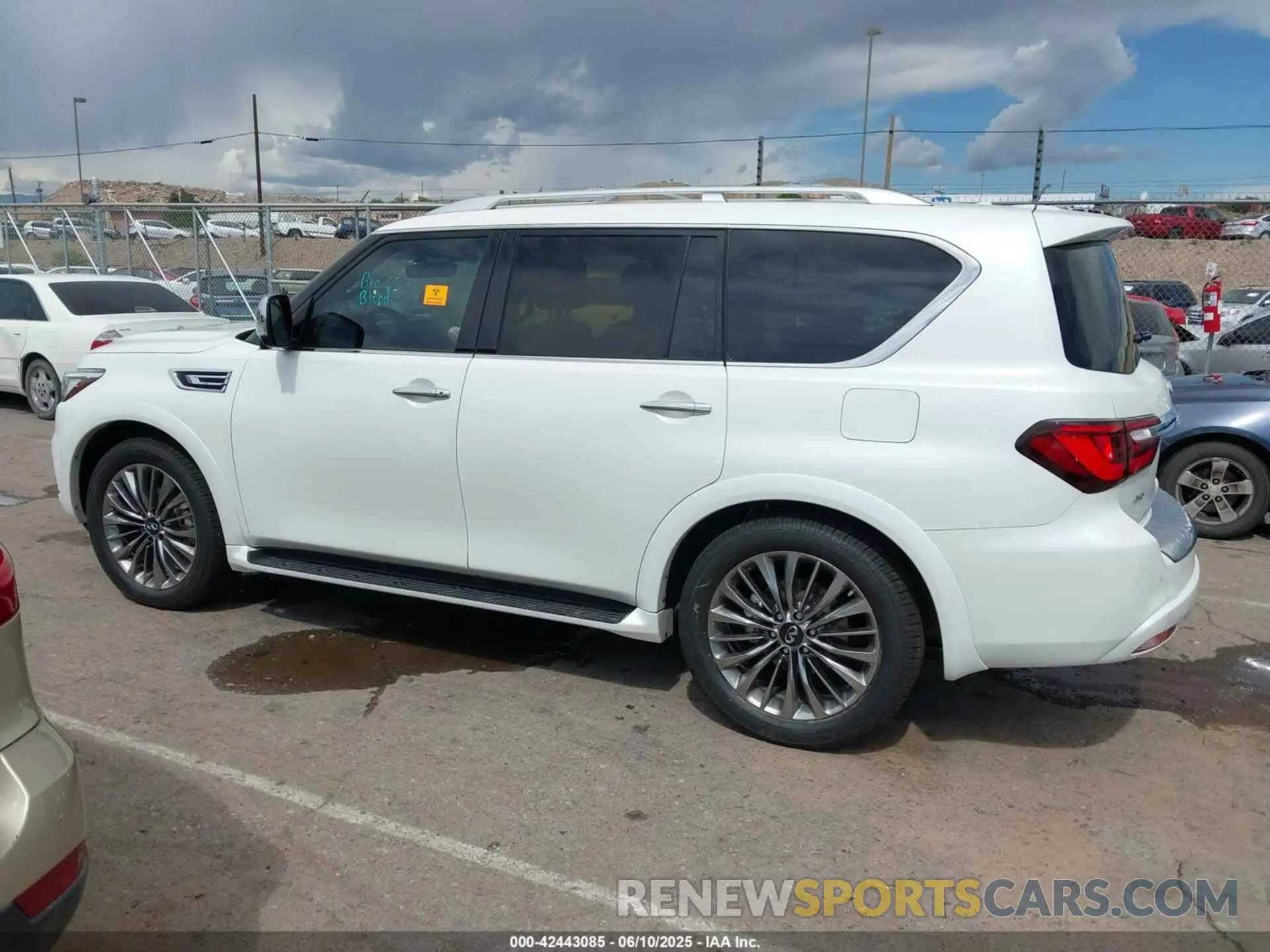 14 Photograph of a damaged car JN8AZ2BE7M9273506 INFINITI QX80 2021