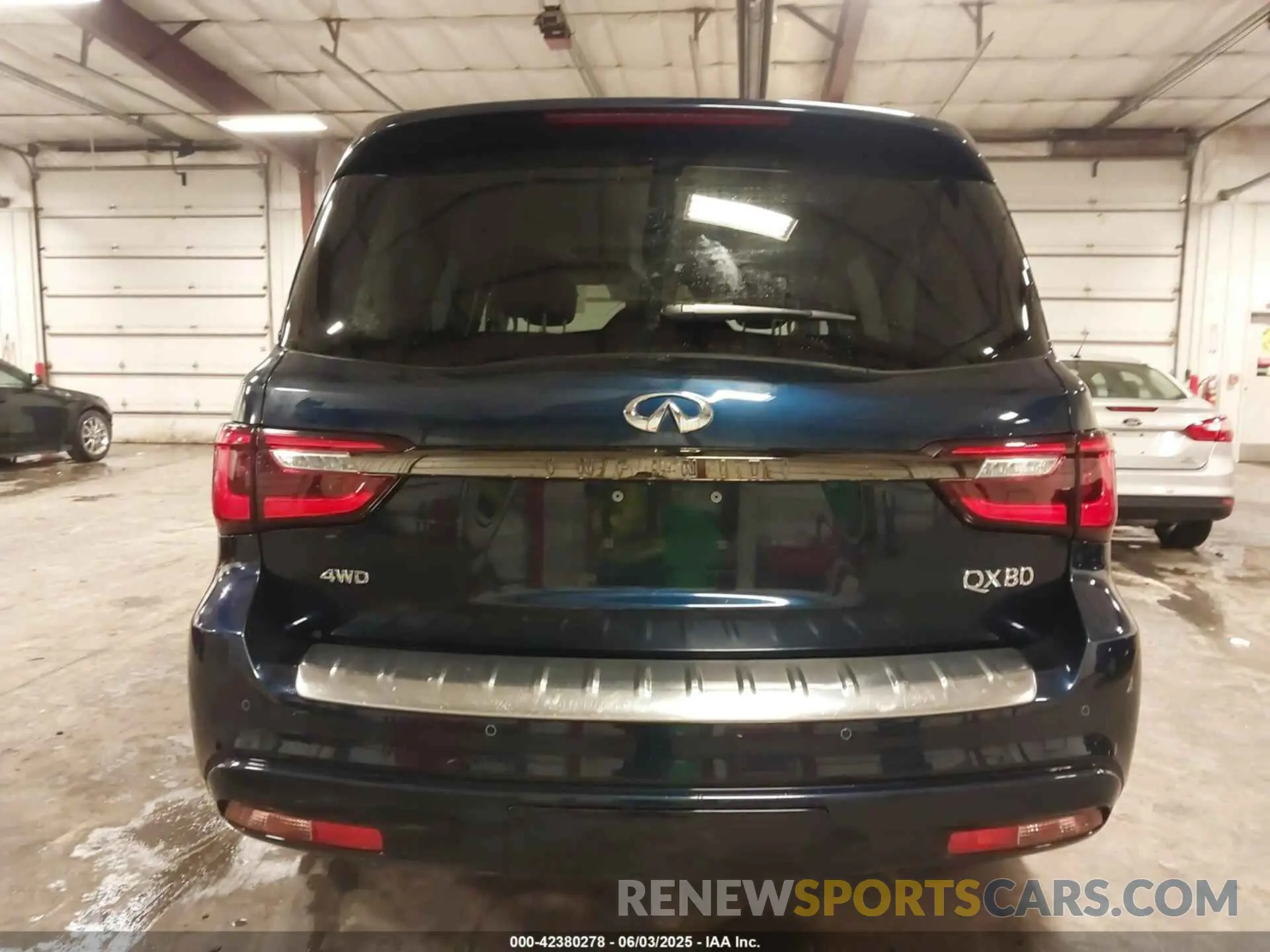 16 Photograph of a damaged car JN8AZ2AE2N9290488 INFINITI QX80 2022