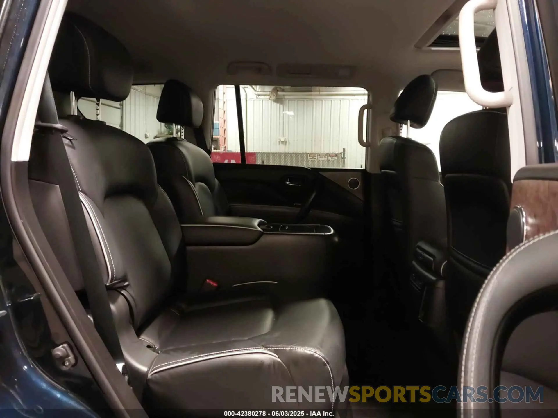 8 Photograph of a damaged car JN8AZ2AE2N9290488 INFINITI QX80 2022