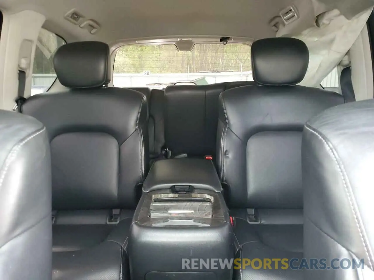 10 Photograph of a damaged car JN8AZ2AF5N9740997 INFINITI QX80 2022