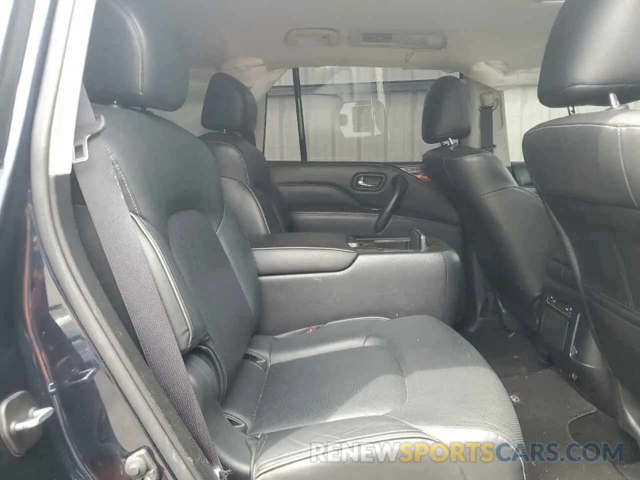 11 Photograph of a damaged car JN8AZ2AF5N9740997 INFINITI QX80 2022
