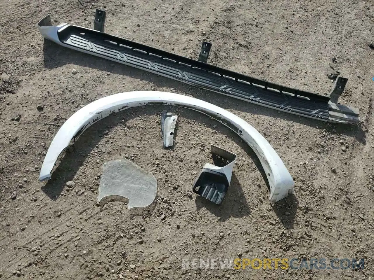 15 Photograph of a damaged car JN8AZ2AF9N9743479 INFINITI QX80 2022