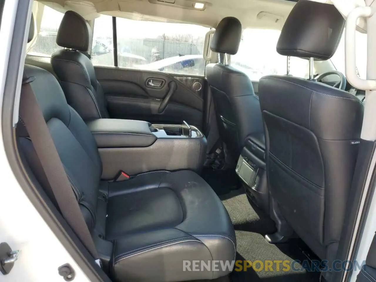 11 Фотография поврежденного автомобиля JN8AZ2AE1R9329139 INFINITI QX80 2024