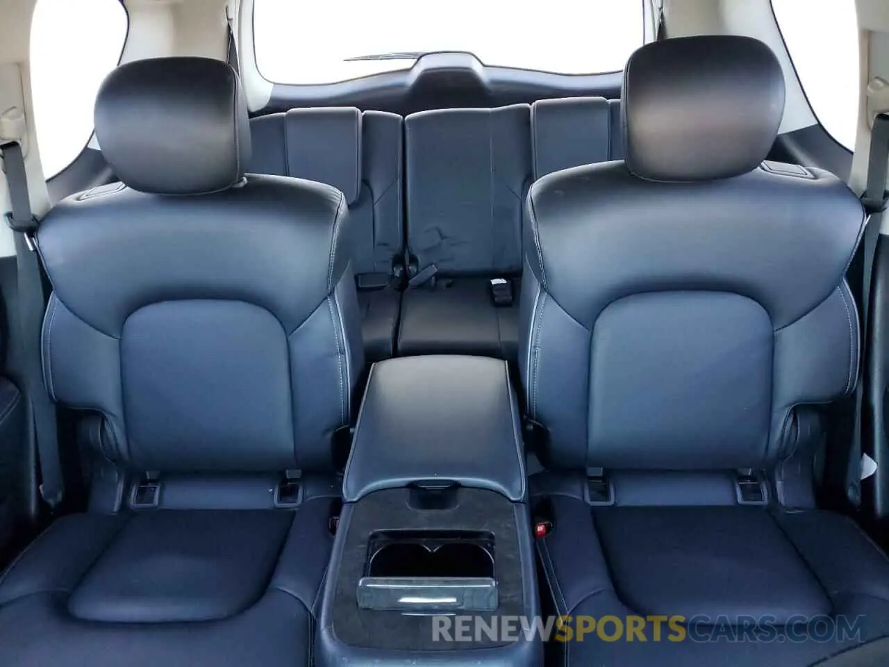 10 Photograph of a damaged car JN8AZ2AE6R9327919 INFINITI QX80 2024