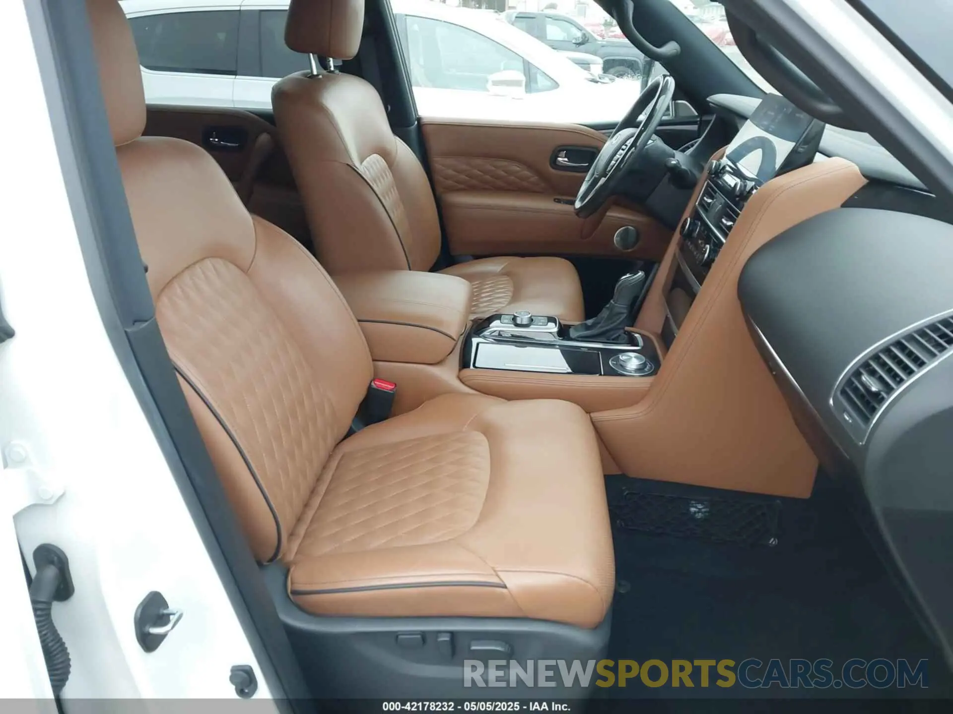 5 Фотография поврежденного автомобиля JN8AZ2BE9R9327413 INFINITI QX80 2024