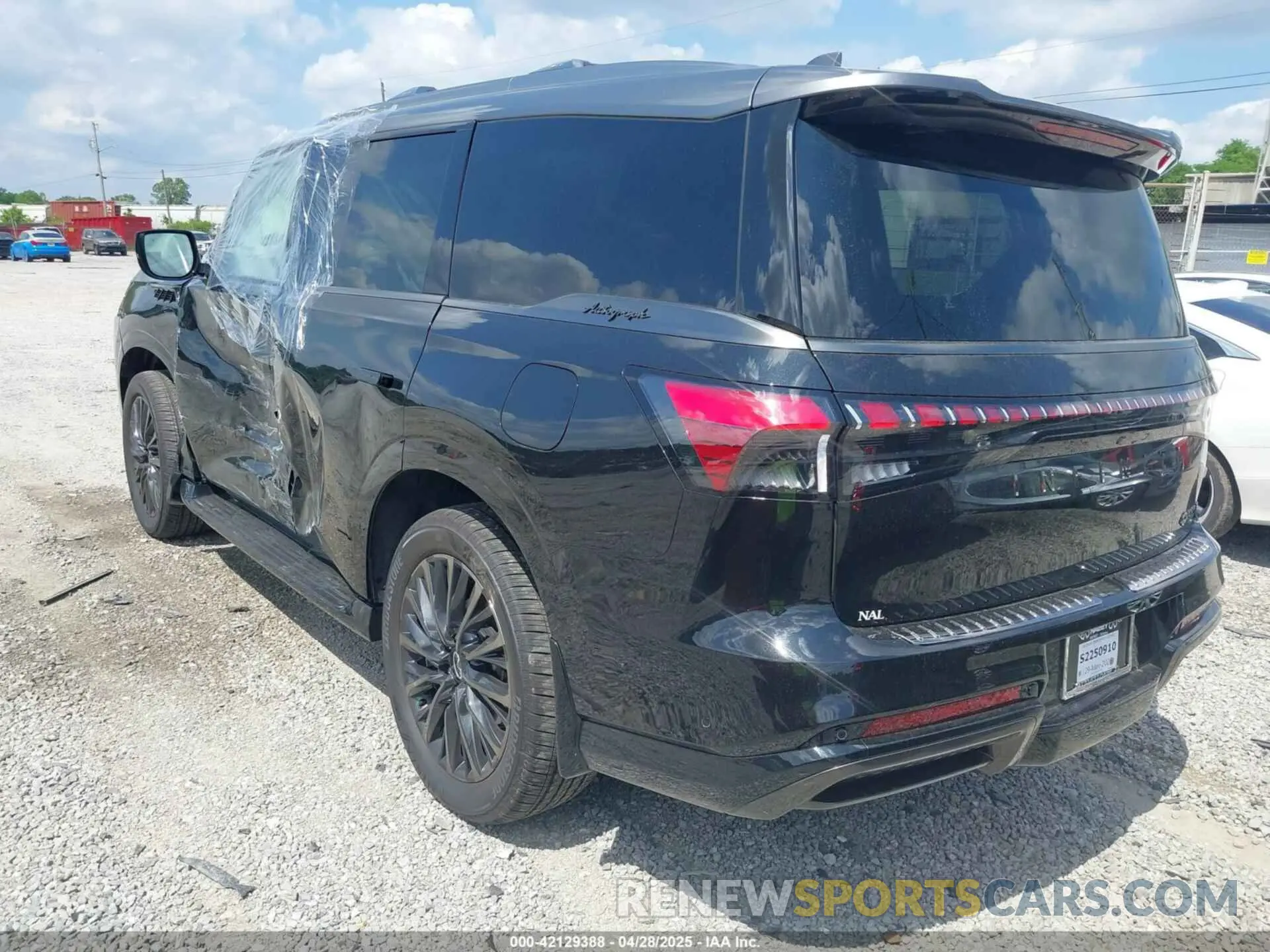3 Photograph of a damaged car JN8AZ3CC9S9603386 INFINITI QX80 2025