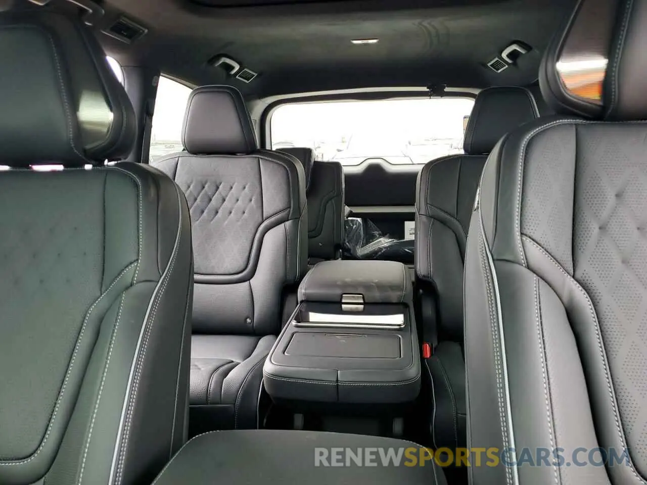 10 Фотография поврежденного автомобиля JN8AZ3CC3S9600385 INFINITI QX80 AUTOG 2025