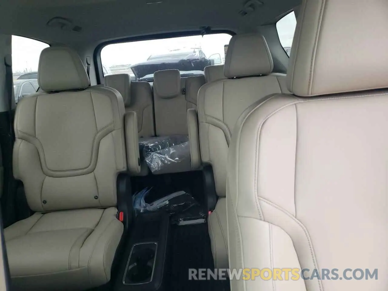 10 Фотография поврежденного автомобиля JN8AZ3AA0S9000232 INFINITI QX80 PURE 2025