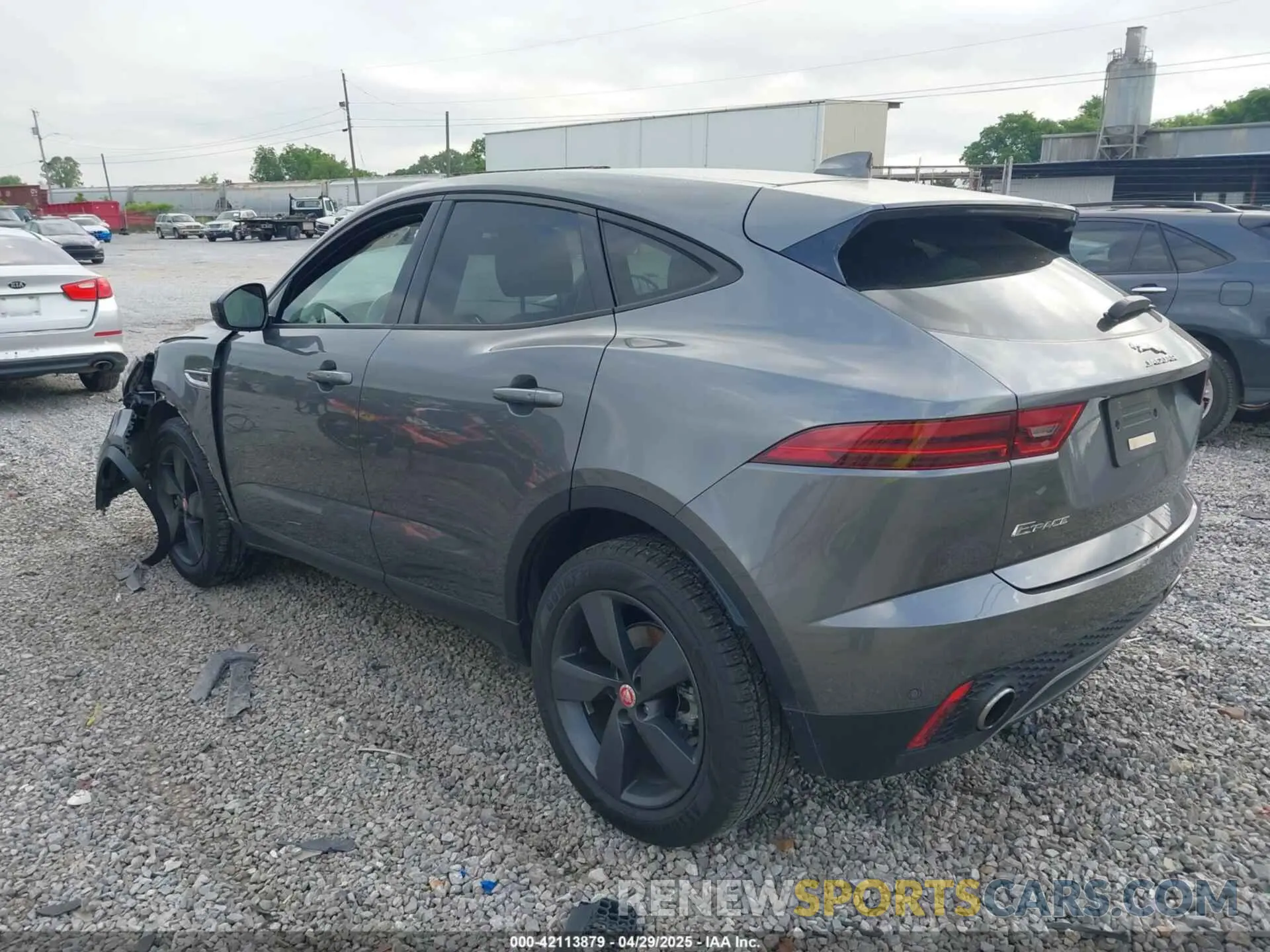 3 Photograph of a damaged car SADFJ2FX0K1Z36984 JAGUAR E-PACE 2019