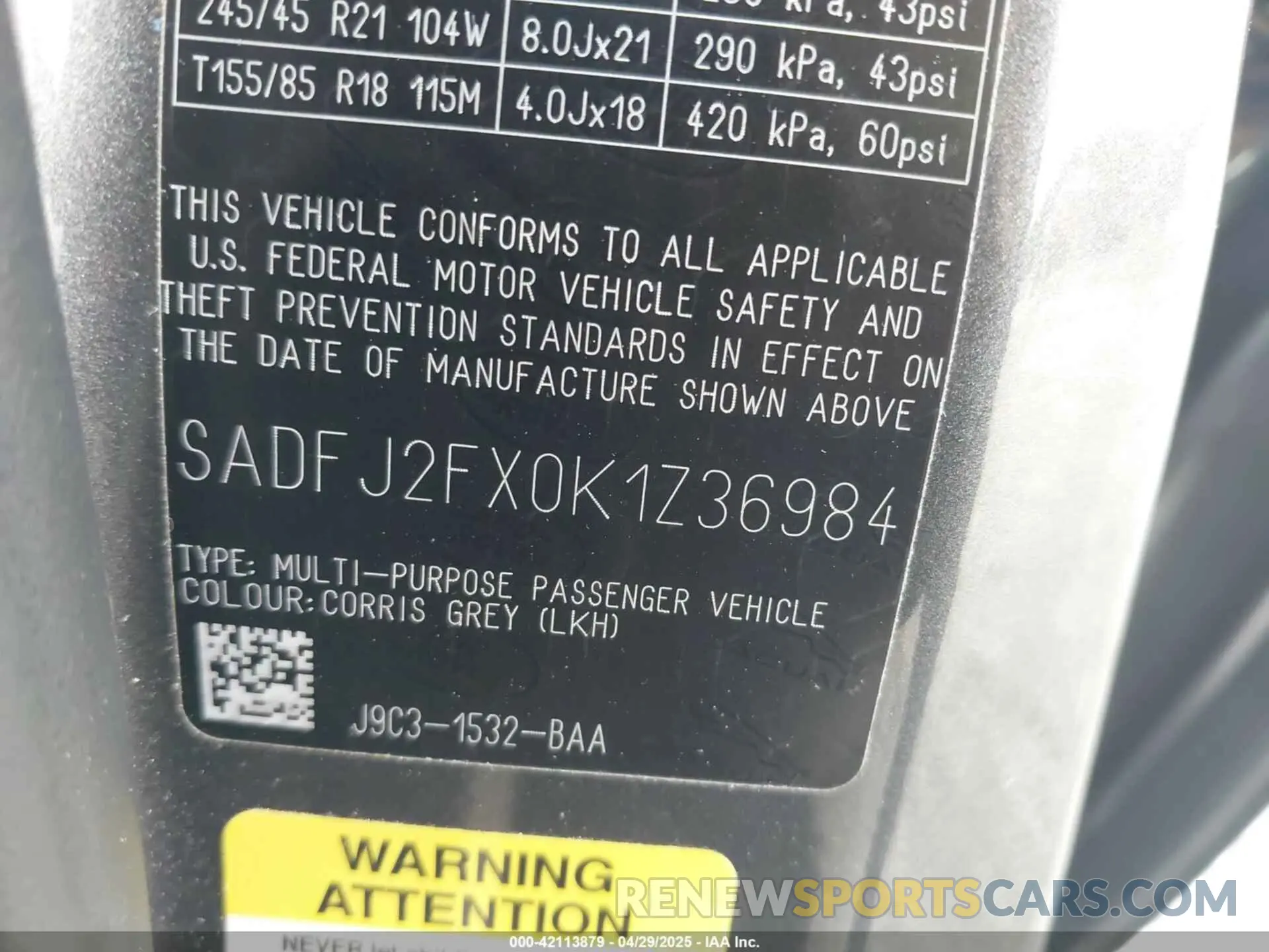9 Photograph of a damaged car SADFJ2FX0K1Z36984 JAGUAR E-PACE 2019
