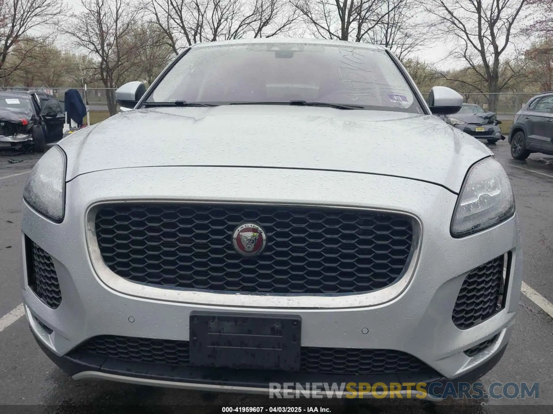 6 Photograph of a damaged car SADFJ2FX1K1Z63322 JAGUAR E-PACE 2019