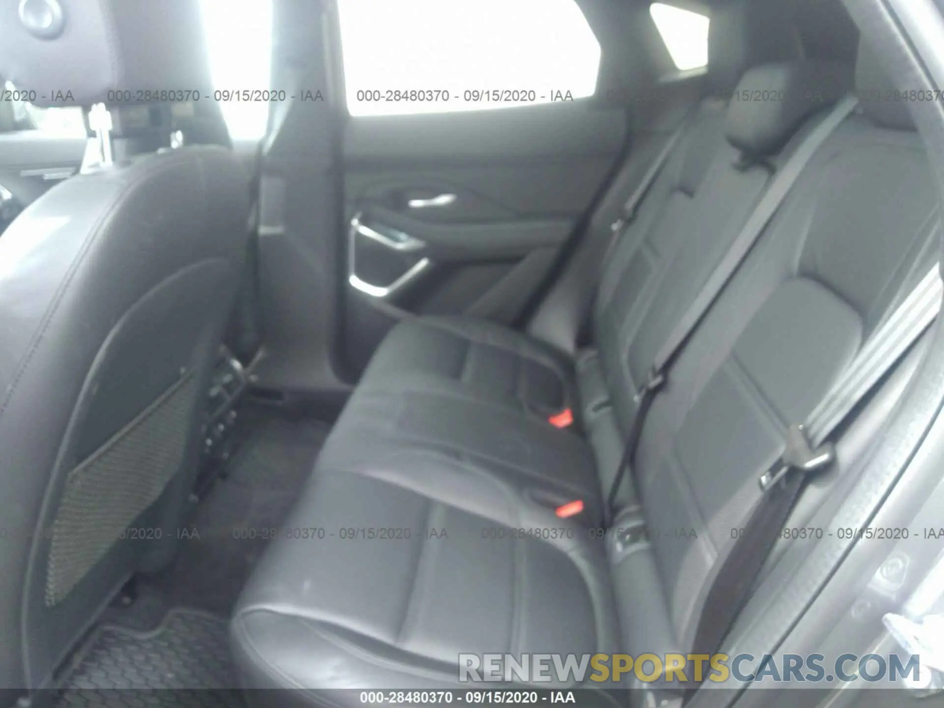8 Photograph of a damaged car SADFP2FX1L1Z88754 JAGUAR E-PACE 2020