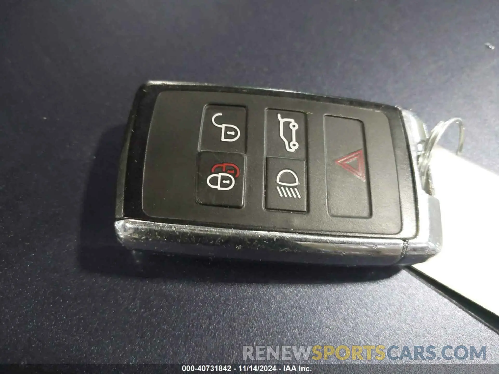 11 Photograph of a damaged car SADFP2FX3L1004164 JAGUAR E-PACE 2020
