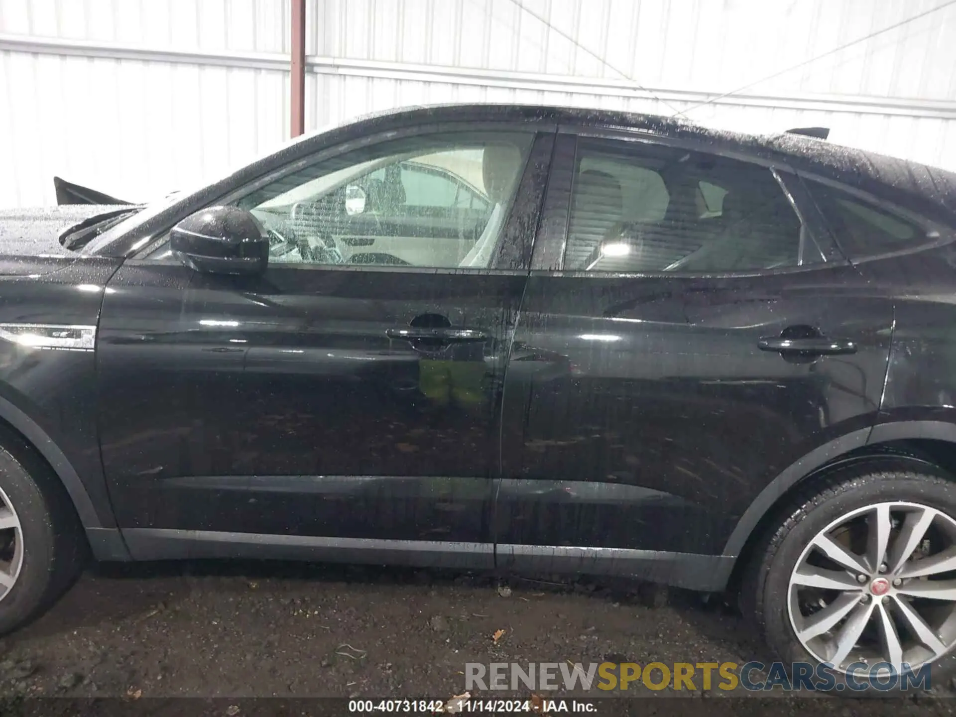 14 Photograph of a damaged car SADFP2FX3L1004164 JAGUAR E-PACE 2020