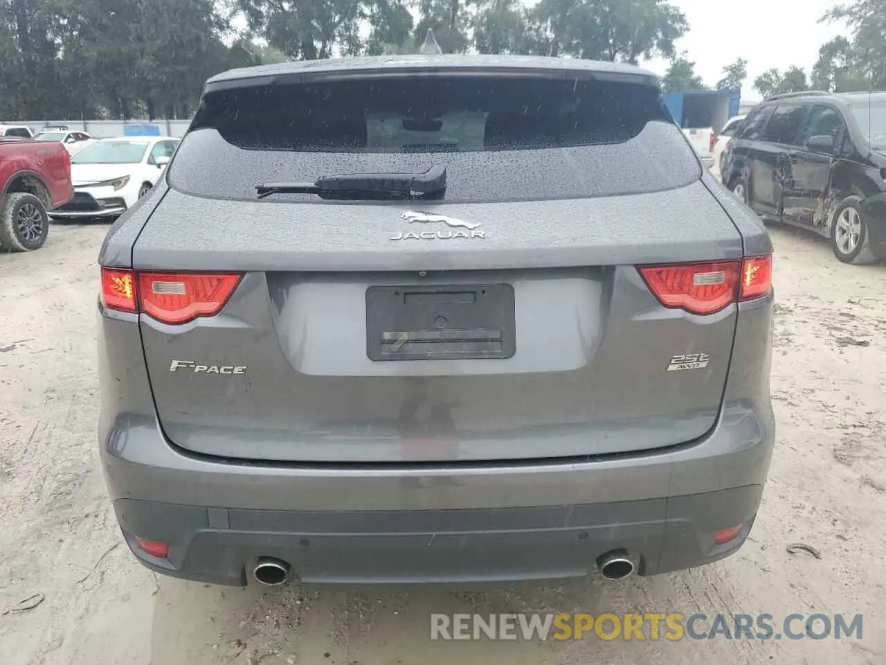6 Photograph of a damaged car SADCJ2FX1KA395821 JAGUAR F-PACE 2019
