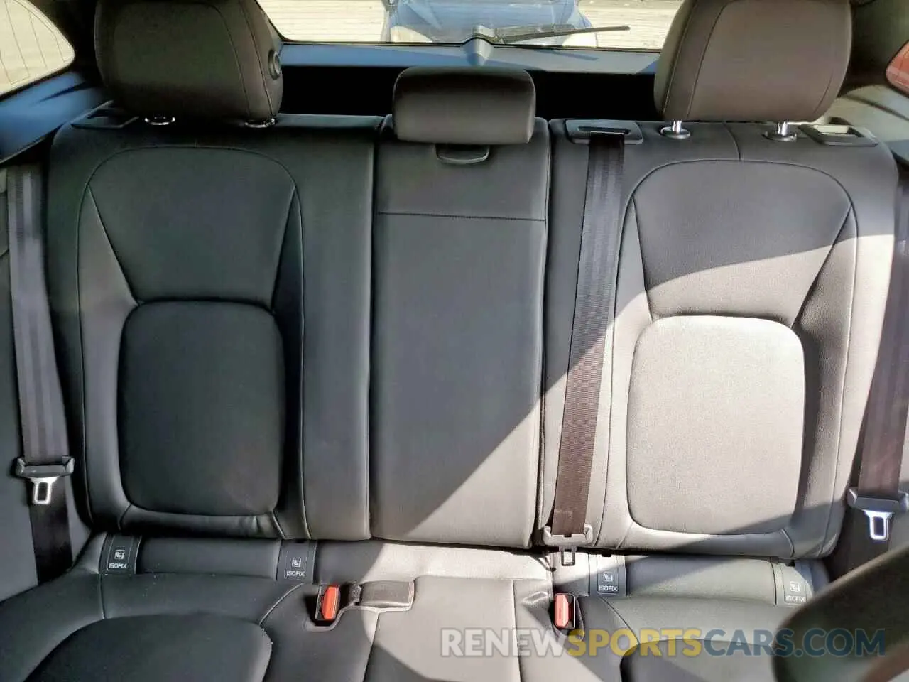 10 Photograph of a damaged car SADCJ2FX3KA397408 JAGUAR F-PACE 2019