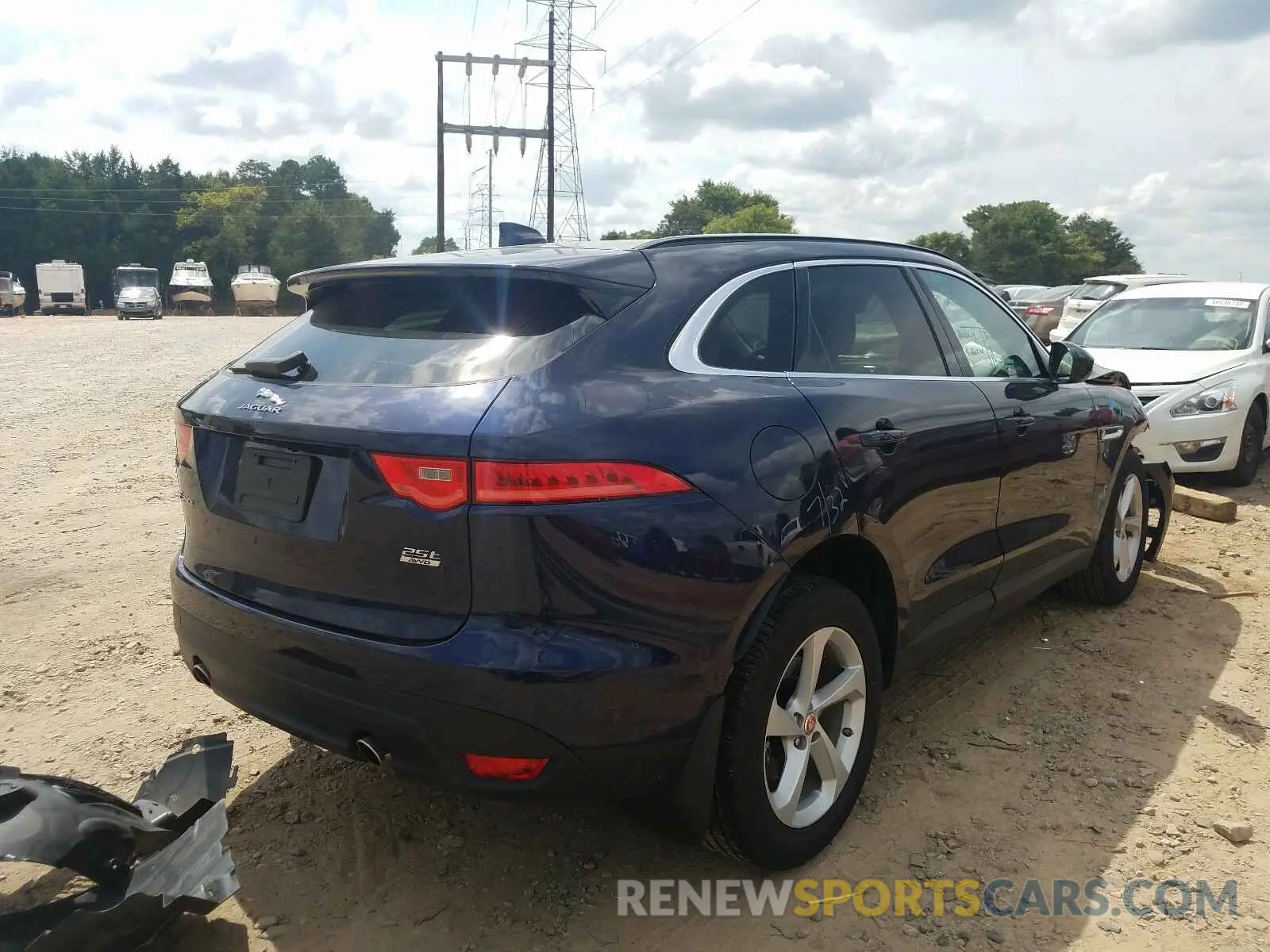 4 Photograph of a damaged car SADCJ2FX3KA610440 JAGUAR F-PACE 2019